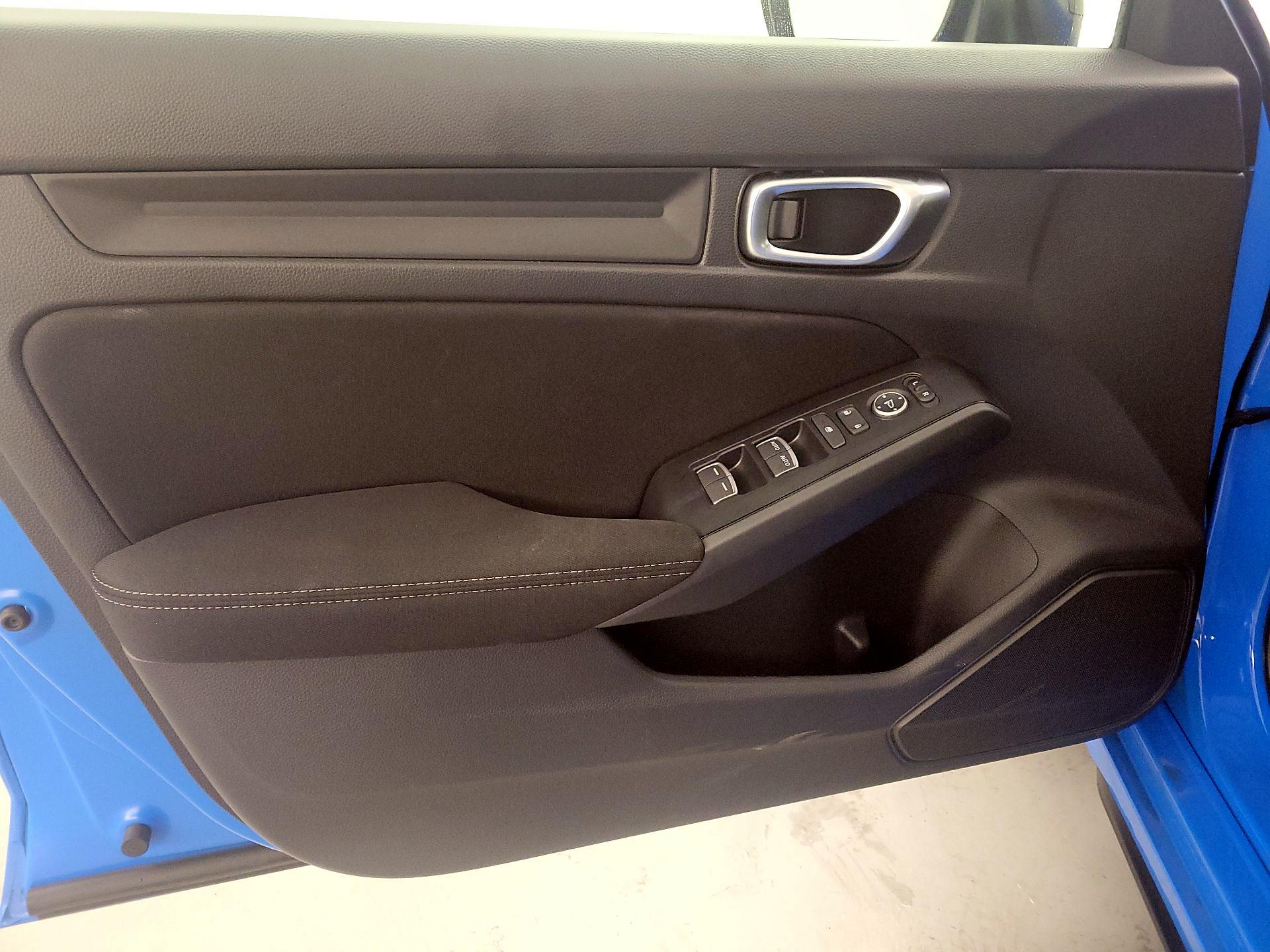 Thumbnail: 2024 Honda Civic - 12