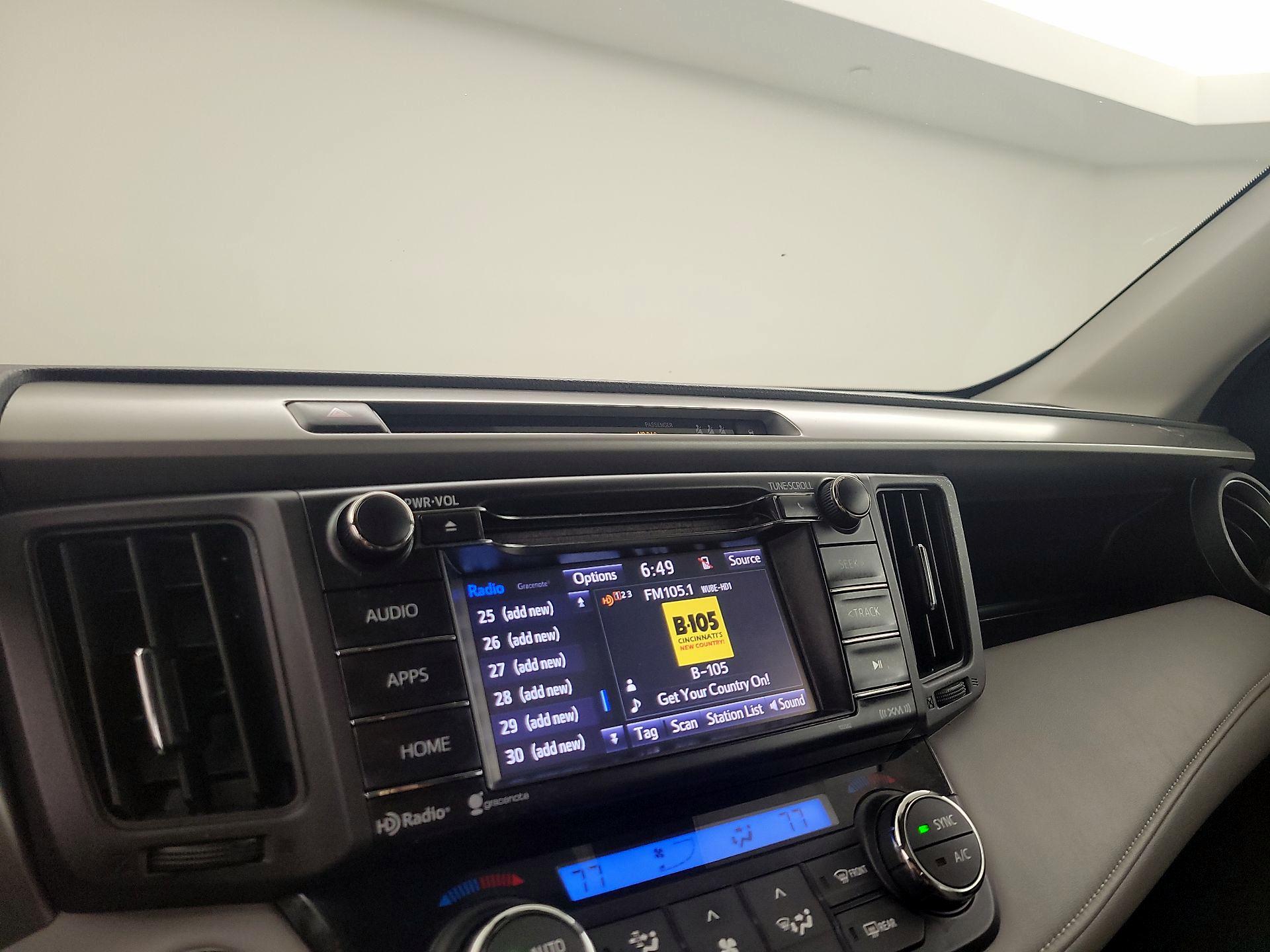 Thumbnail: 2017 Toyota RAV4 - 15