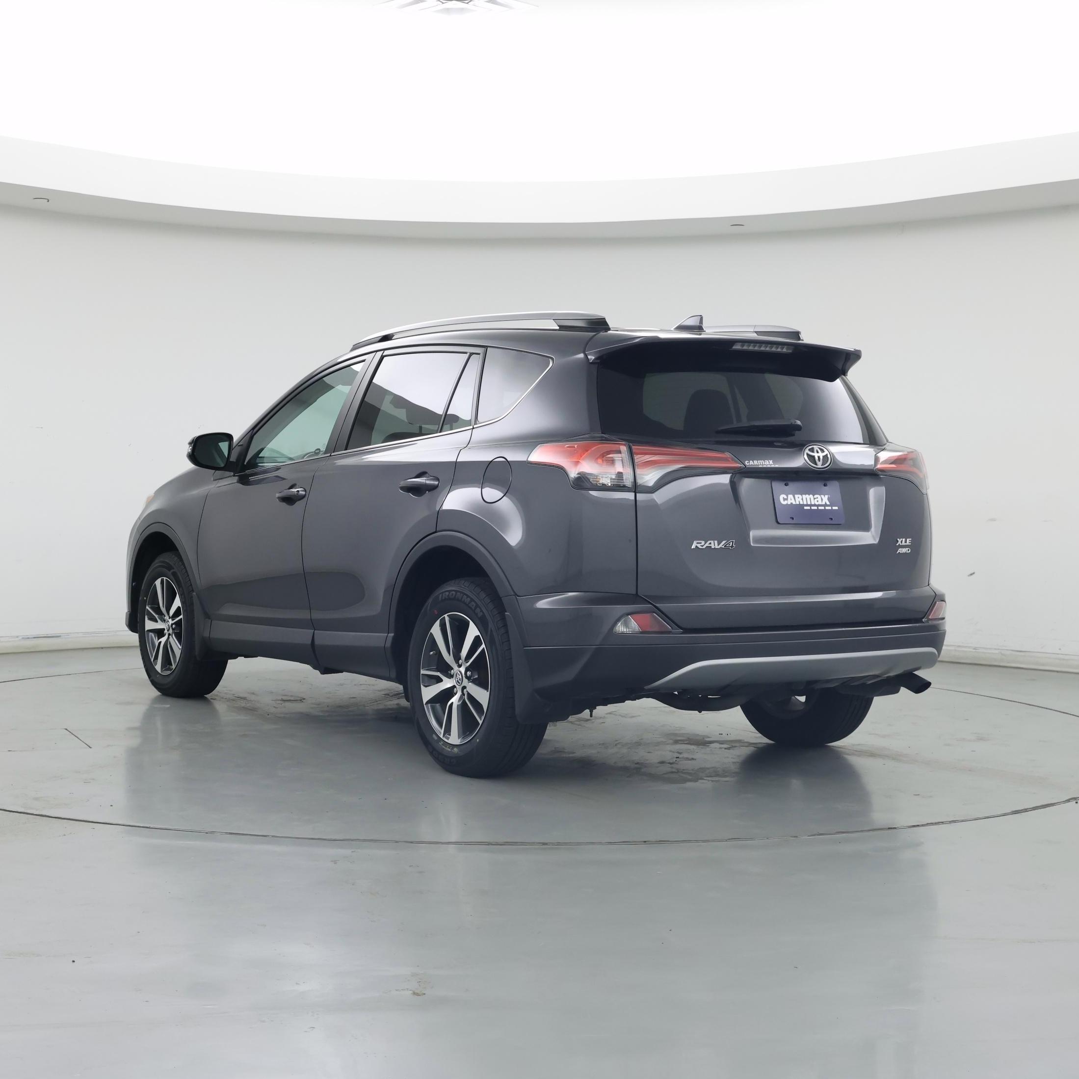 Thumbnail: 2017 Toyota RAV4 - 2