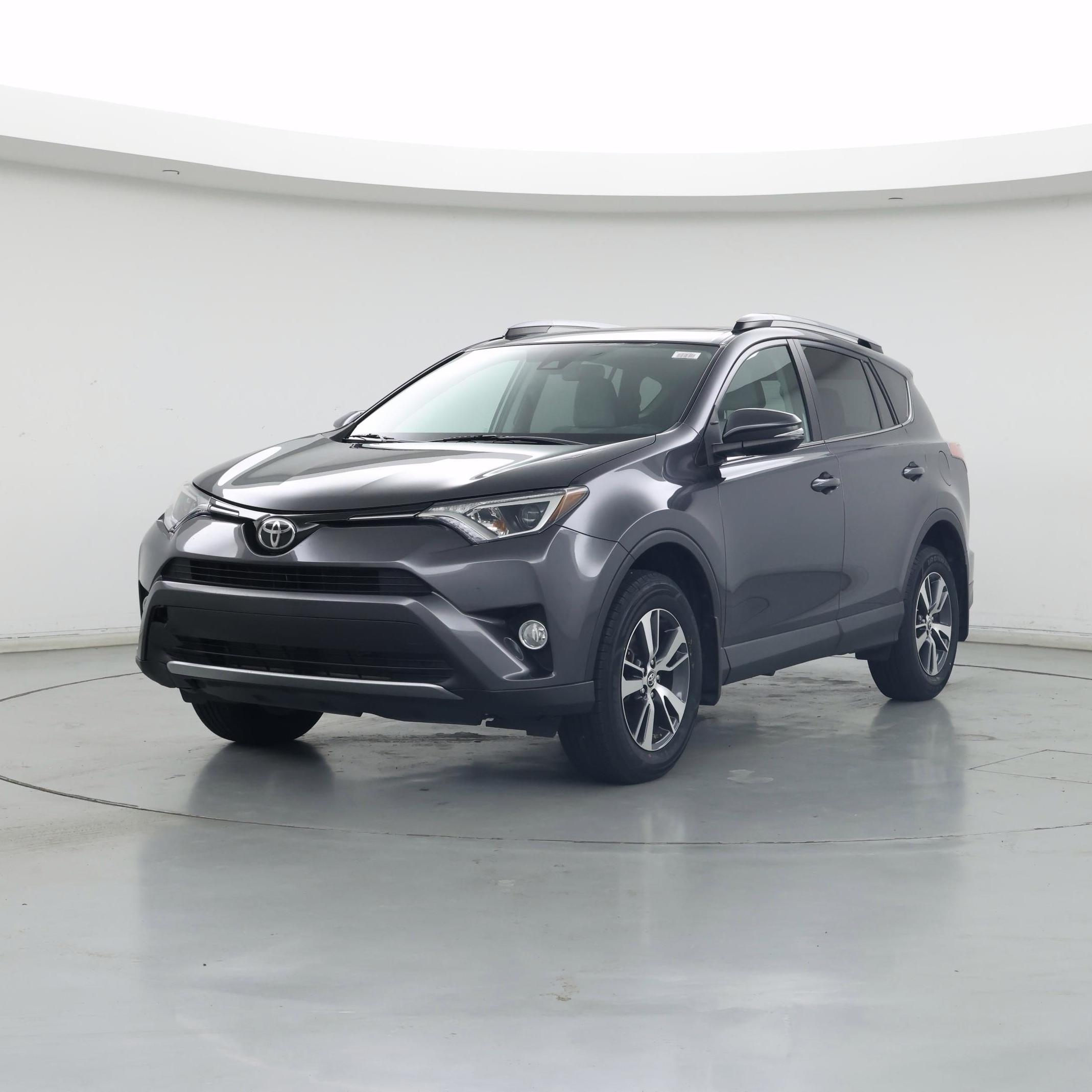 Thumbnail: 2017 Toyota RAV4 - 4