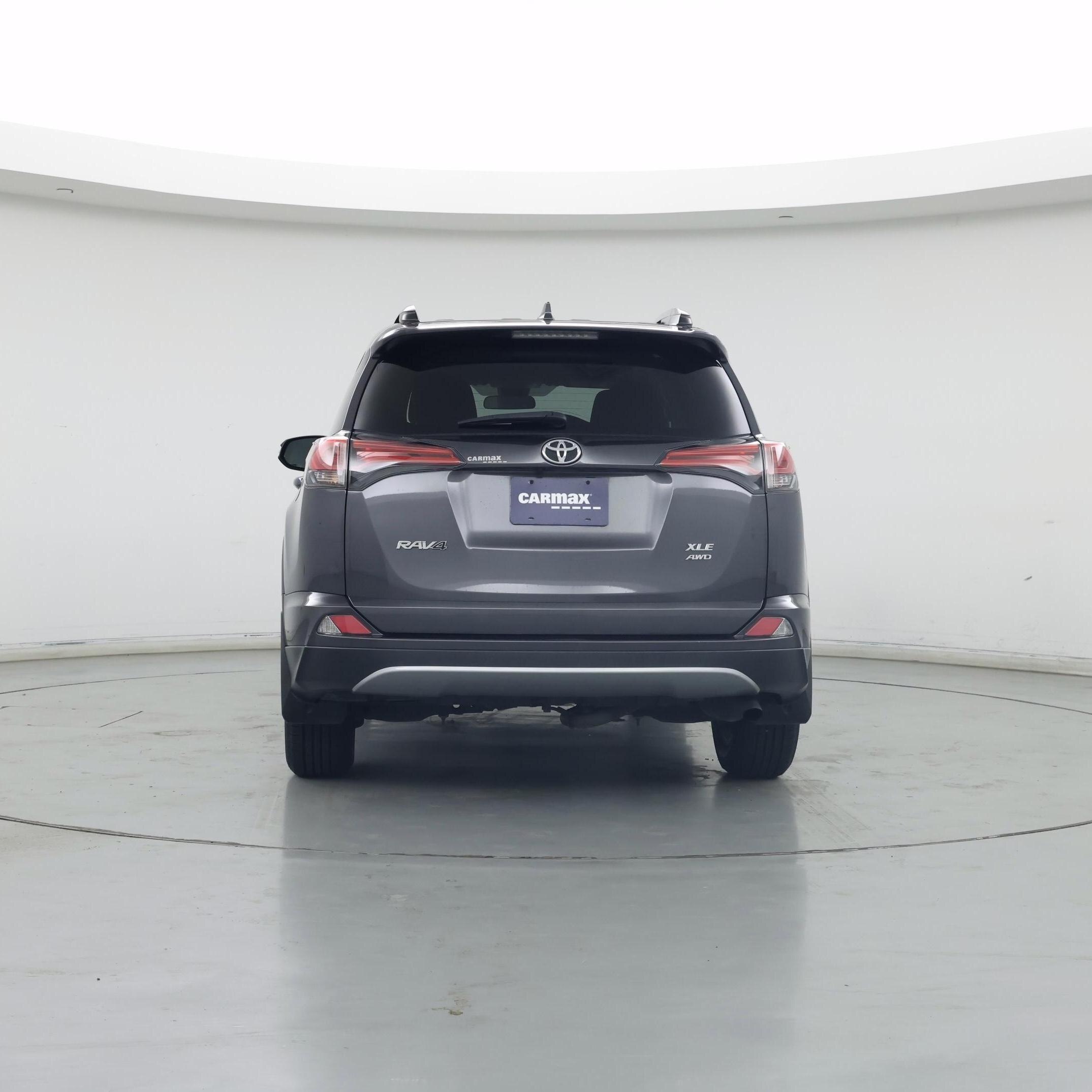 Thumbnail: 2017 Toyota RAV4 - 6