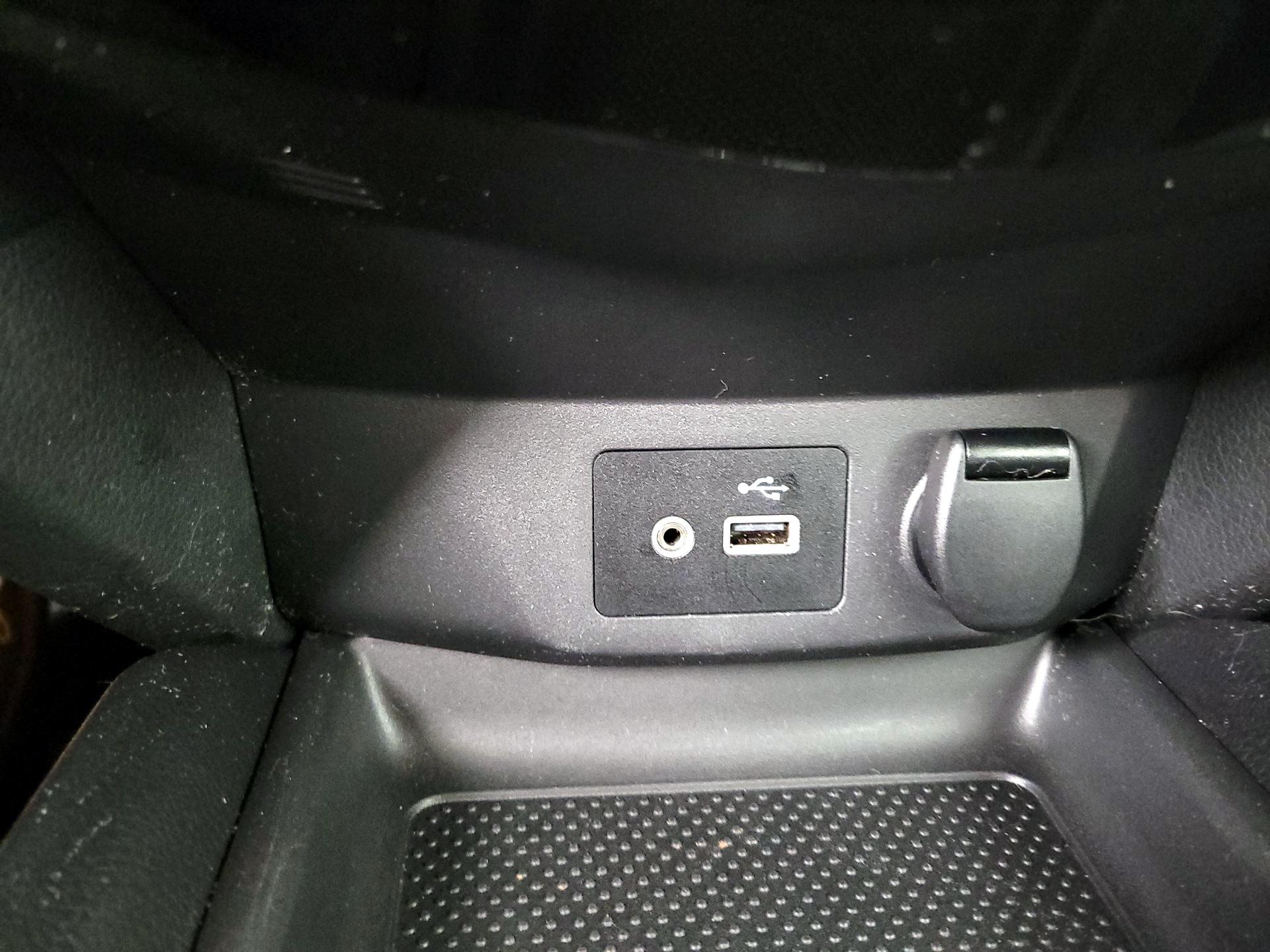 Thumbnail: 2018 Nissan Rogue - 18