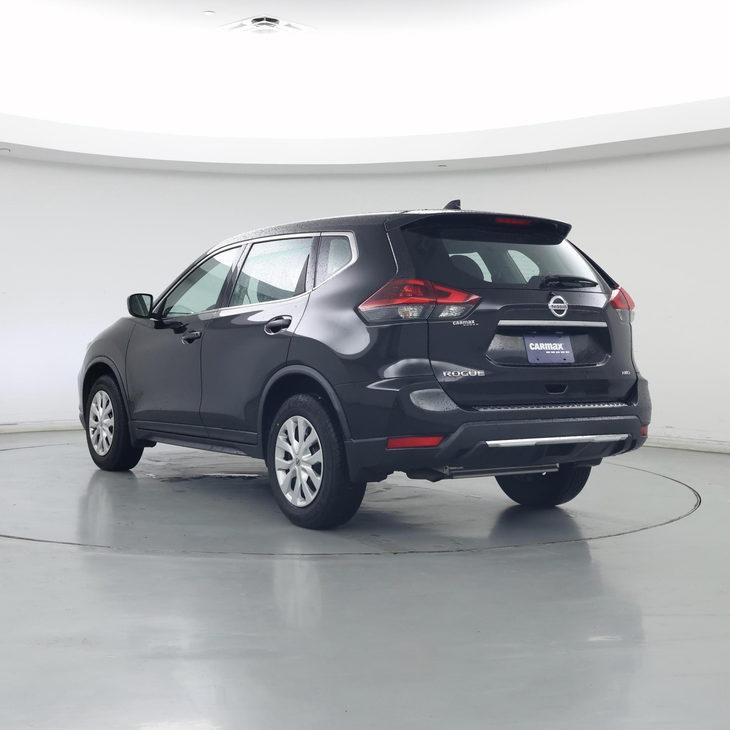 Thumbnail: 2018 Nissan Rogue - 2