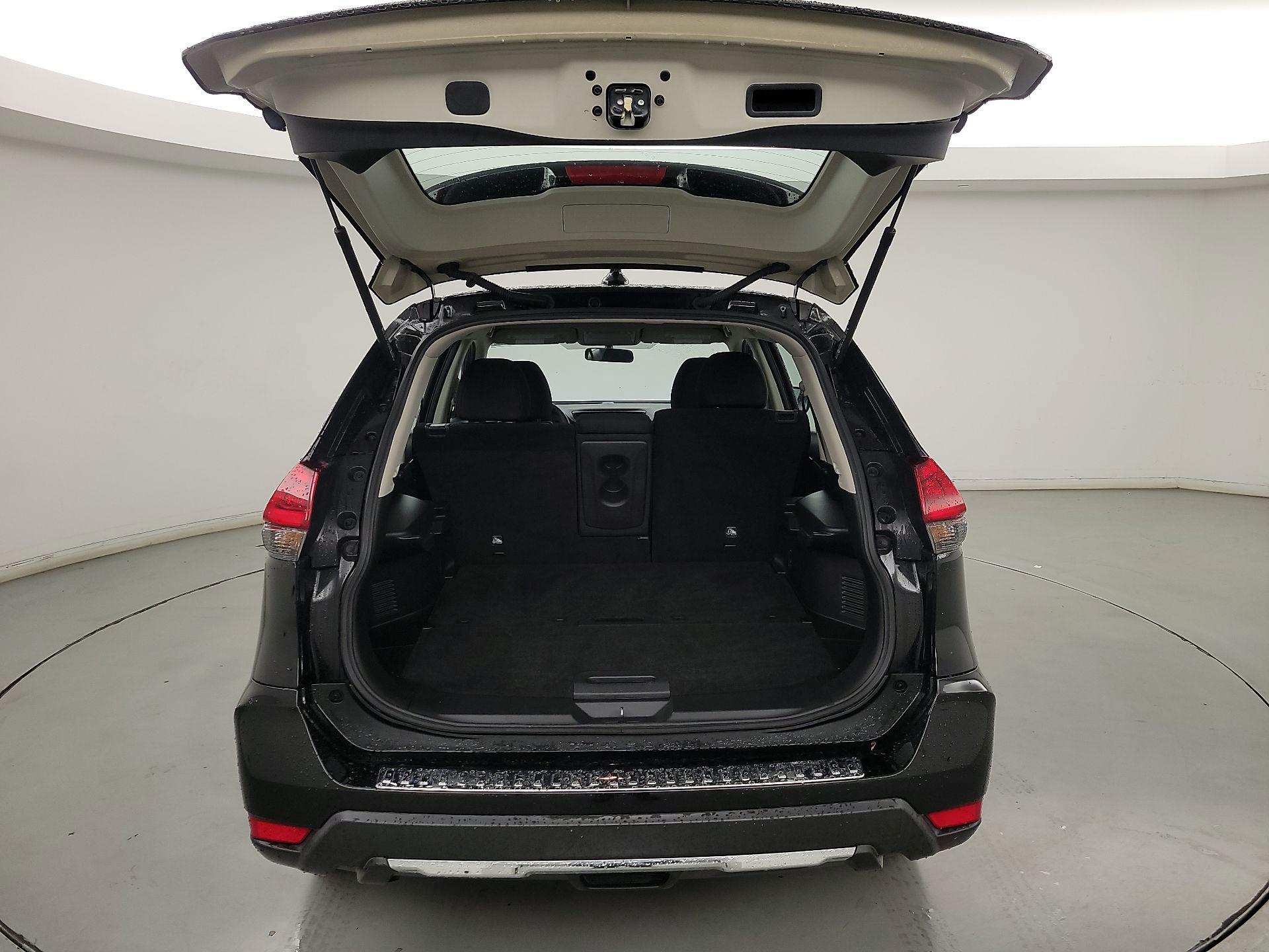 Thumbnail: 2018 Nissan Rogue - 20