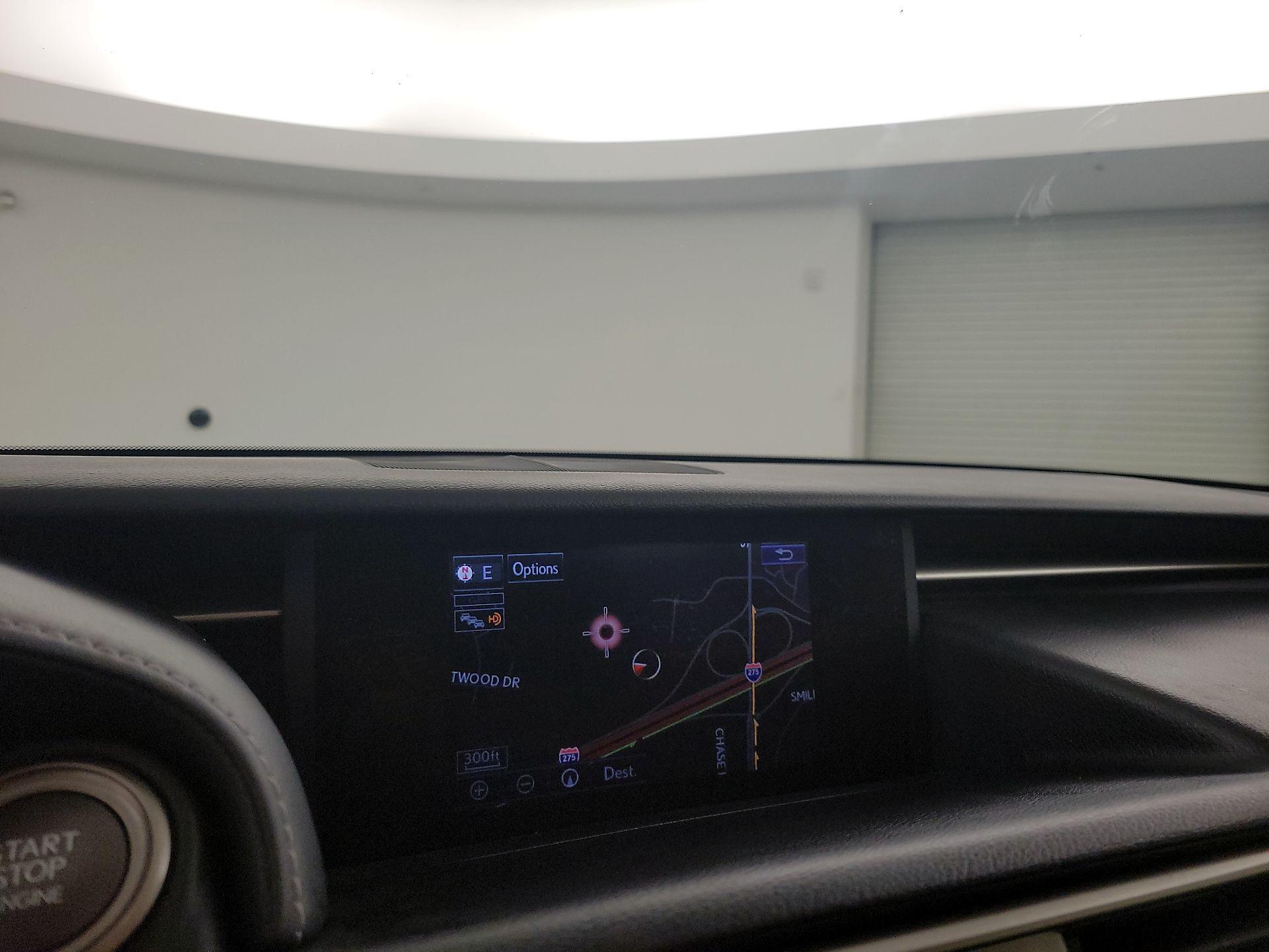 Thumbnail: 2015 Lexus IS - 14