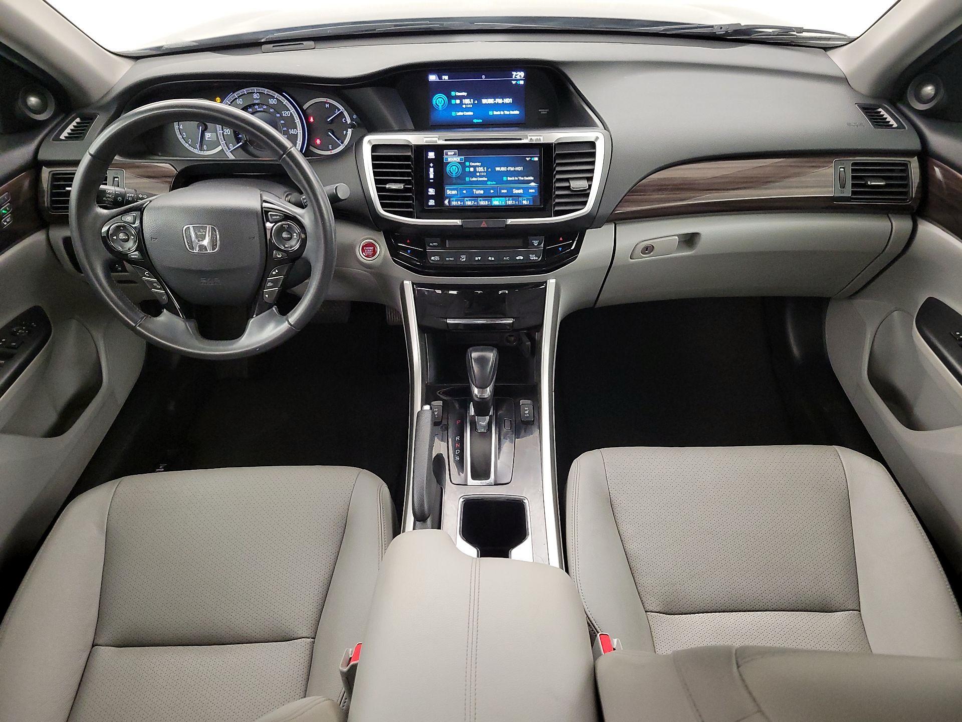 Thumbnail: 2016 Honda Accord - 9