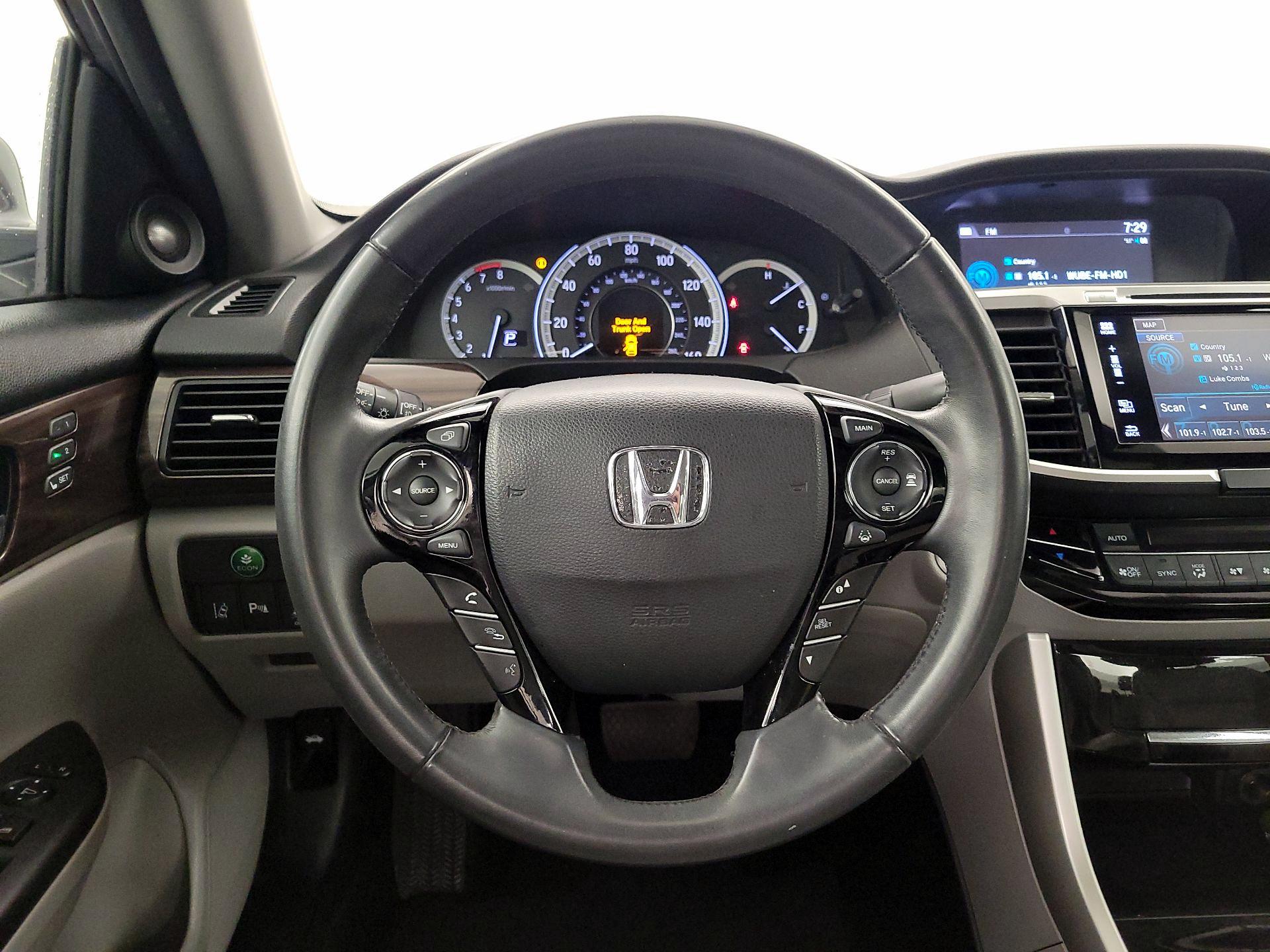 Thumbnail: 2016 Honda Accord - 10