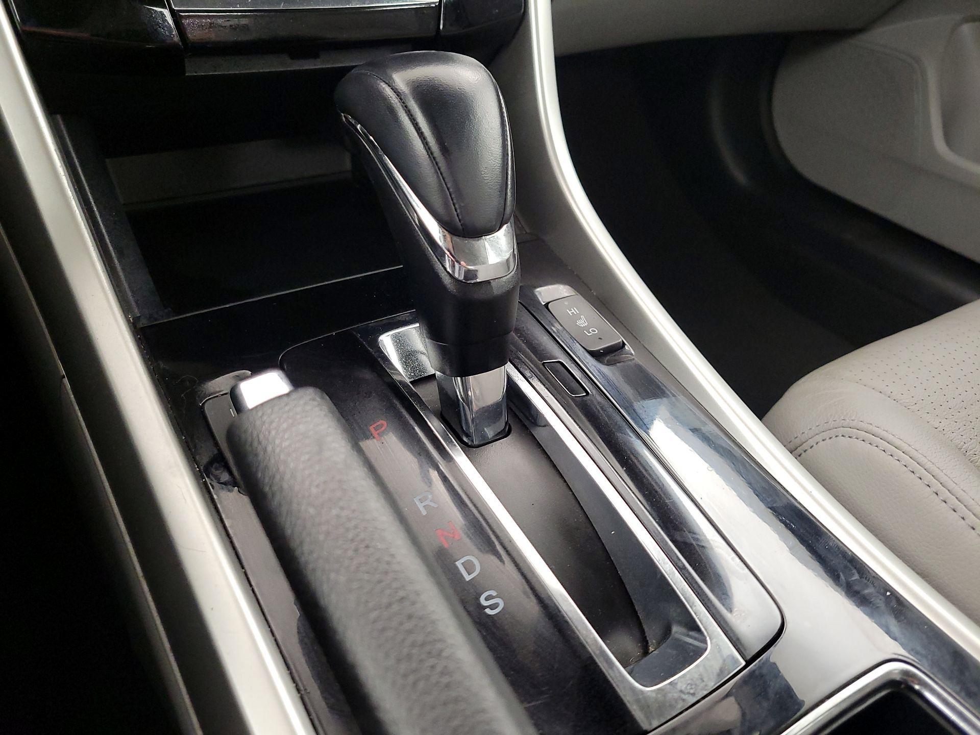 Thumbnail: 2016 Honda Accord - 17