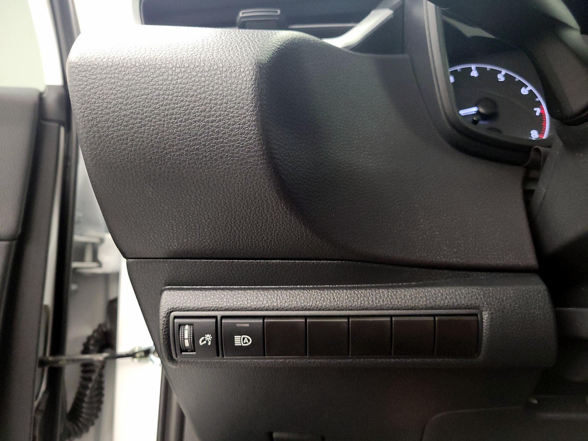 Thumbnail: 2024 Toyota Corolla - 13