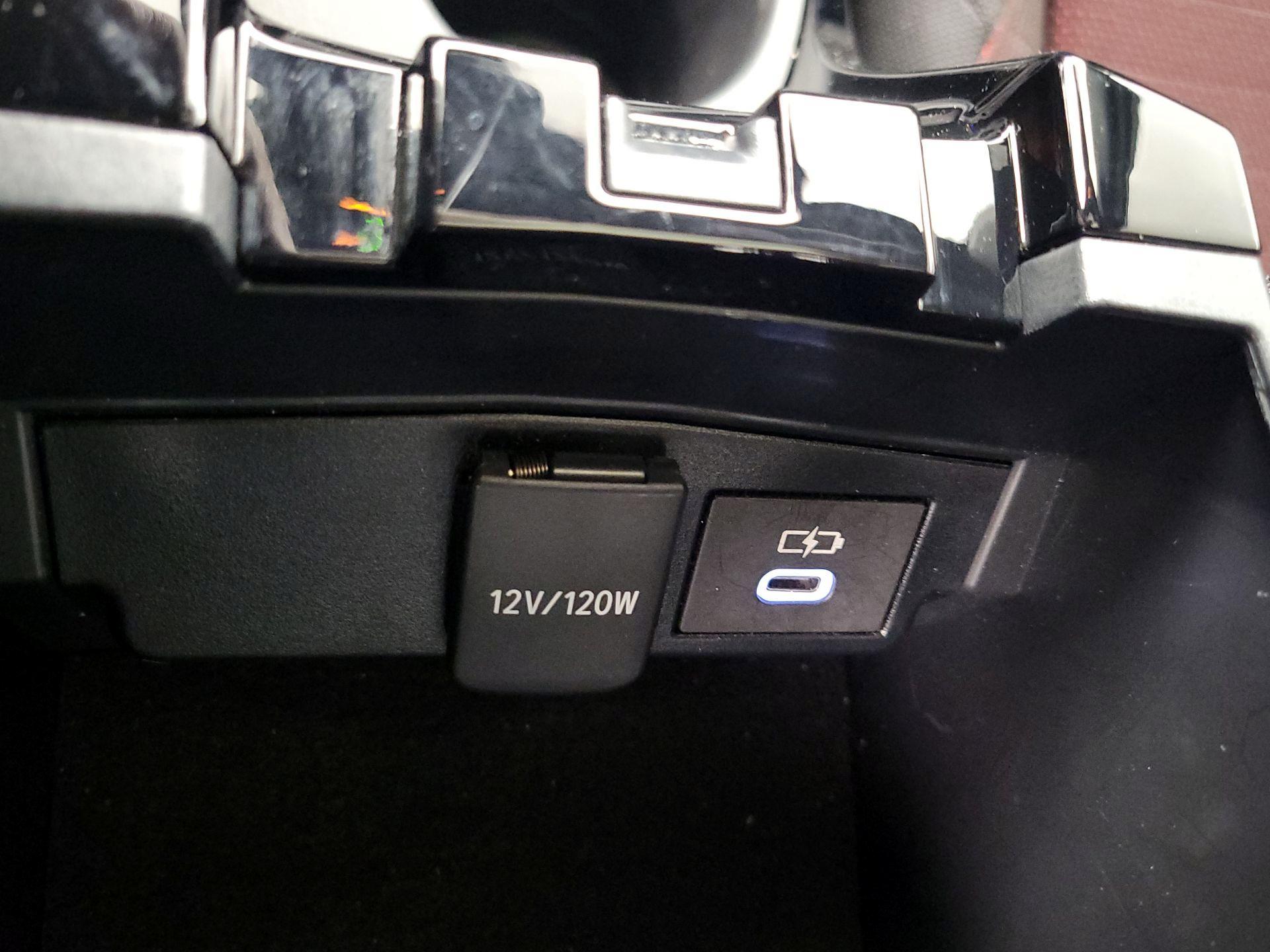 Thumbnail: 2024 Toyota Corolla - 18