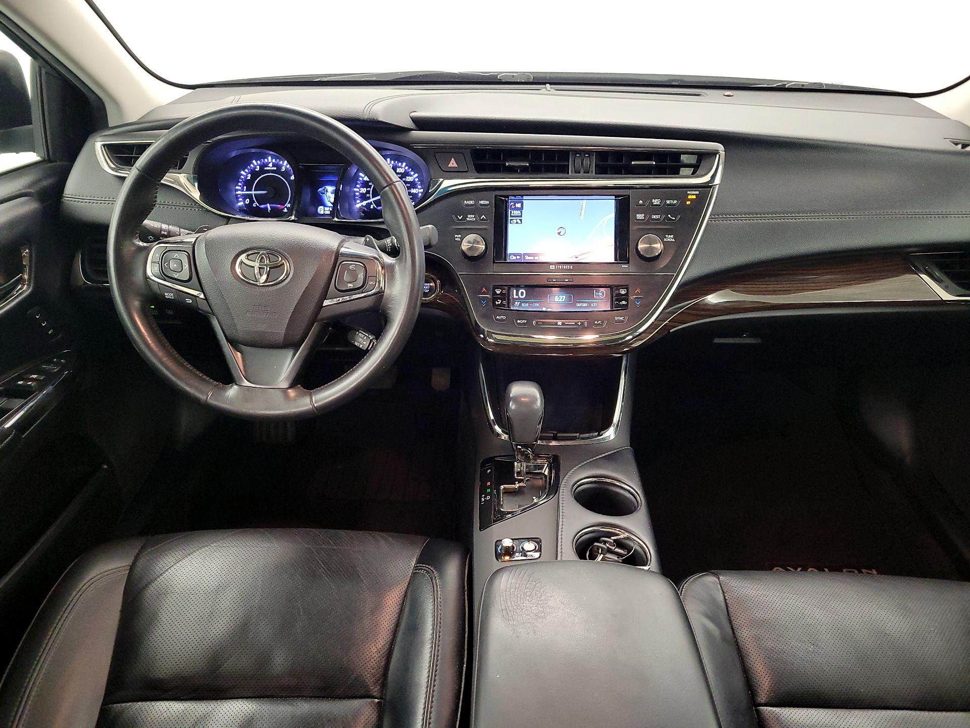 Thumbnail: 2014 Toyota Avalon - 9