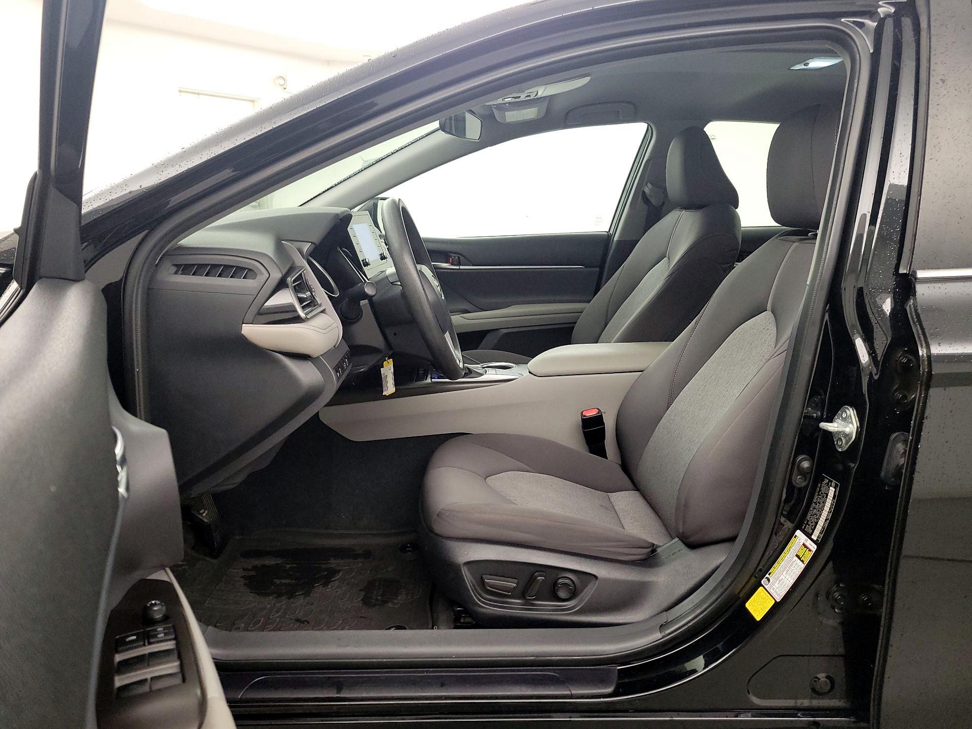 Thumbnail: 2023 Toyota Camry - 11