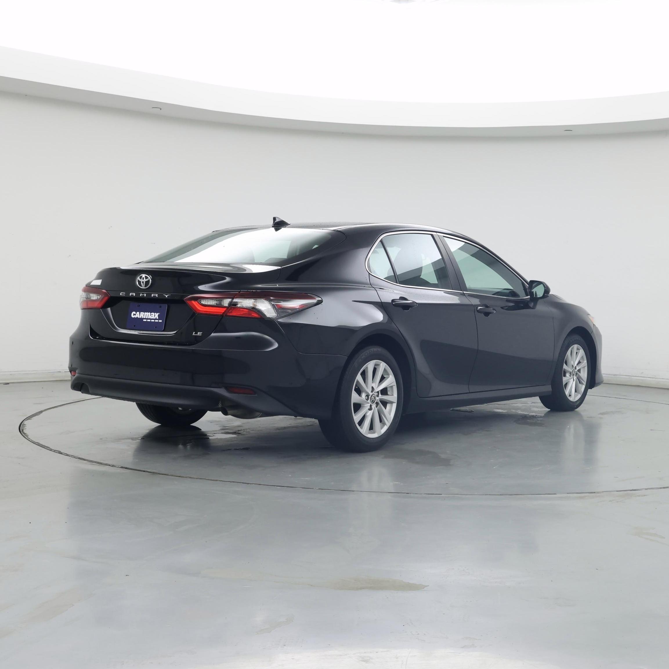 Thumbnail: 2023 Toyota Camry - 8