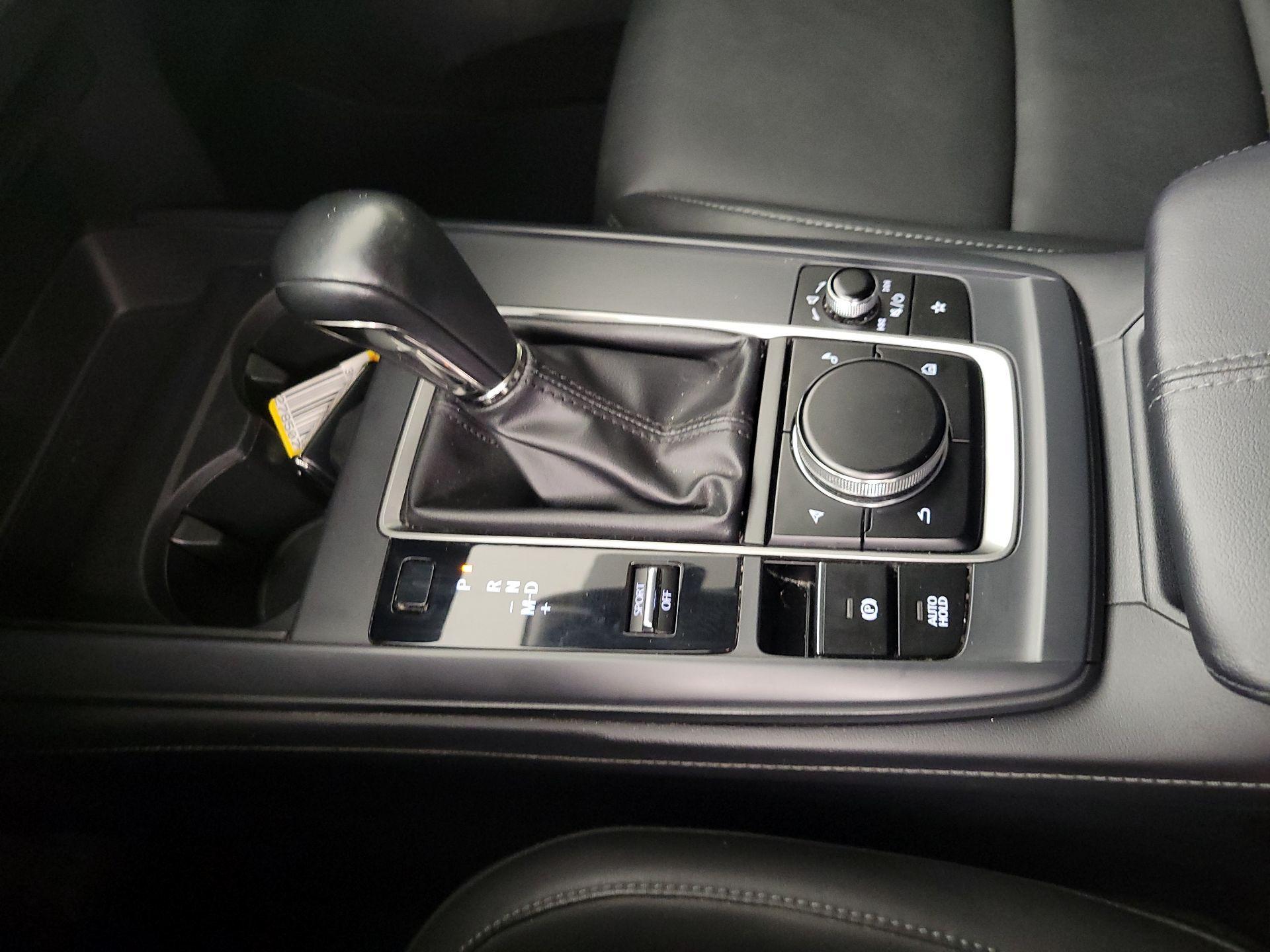 Thumbnail: 2022 Mazda CX-30 - 17