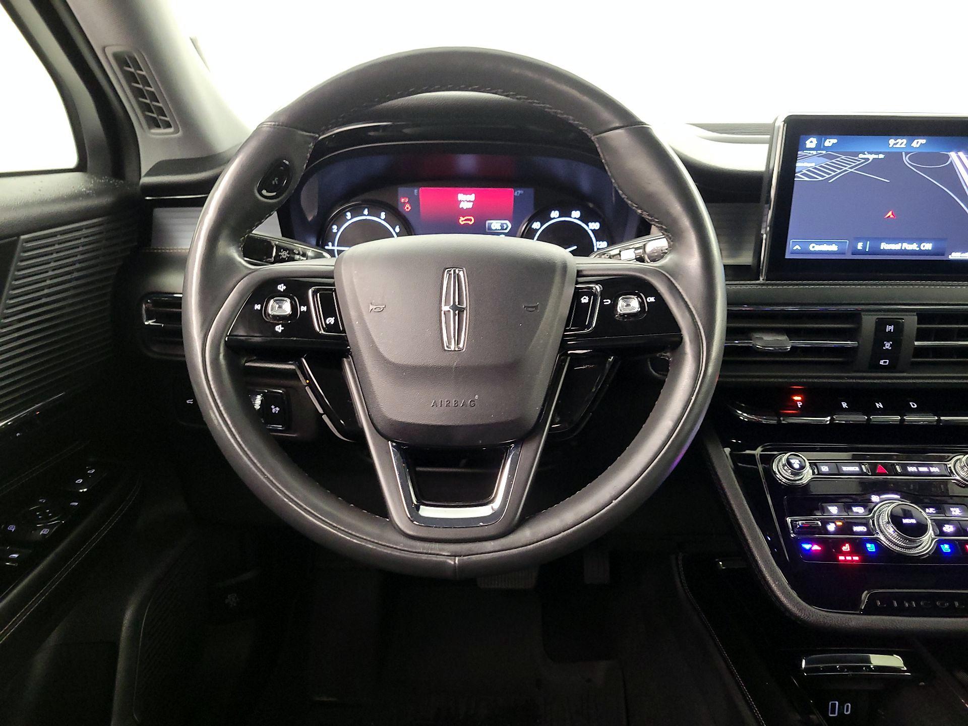 Thumbnail: 2021 Lincoln Corsair - 10