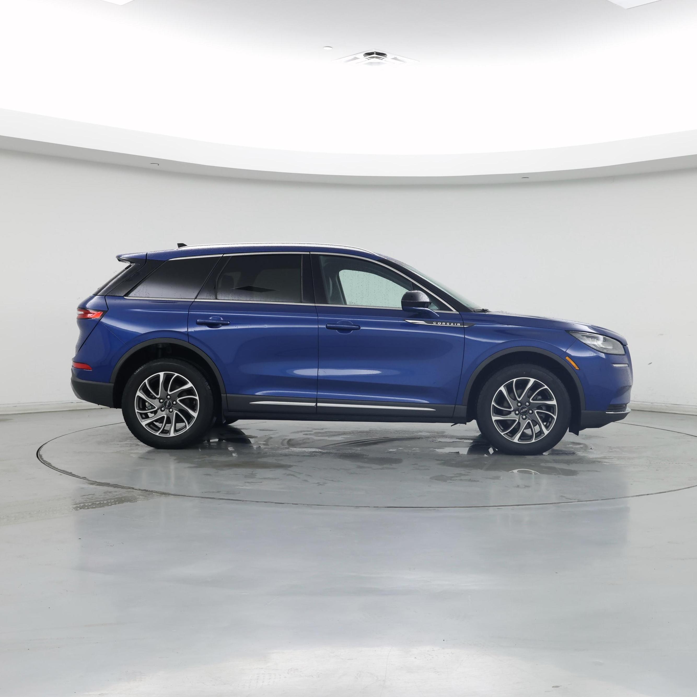 Thumbnail: 2021 Lincoln Corsair - 7