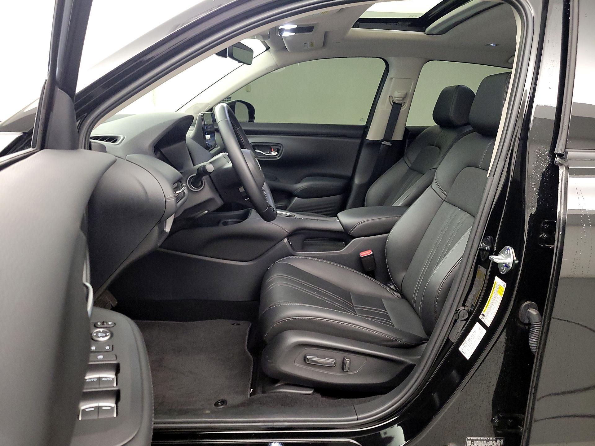 Thumbnail: 2025 Honda HR-V - 11