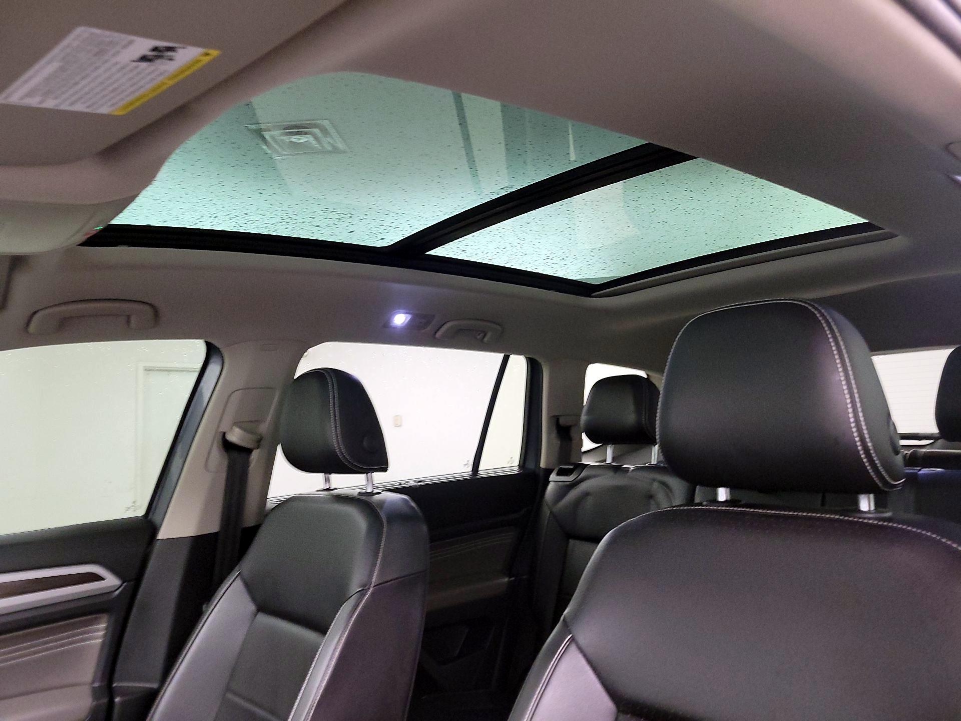 Thumbnail: 2022 Volkswagen Atlas - 19