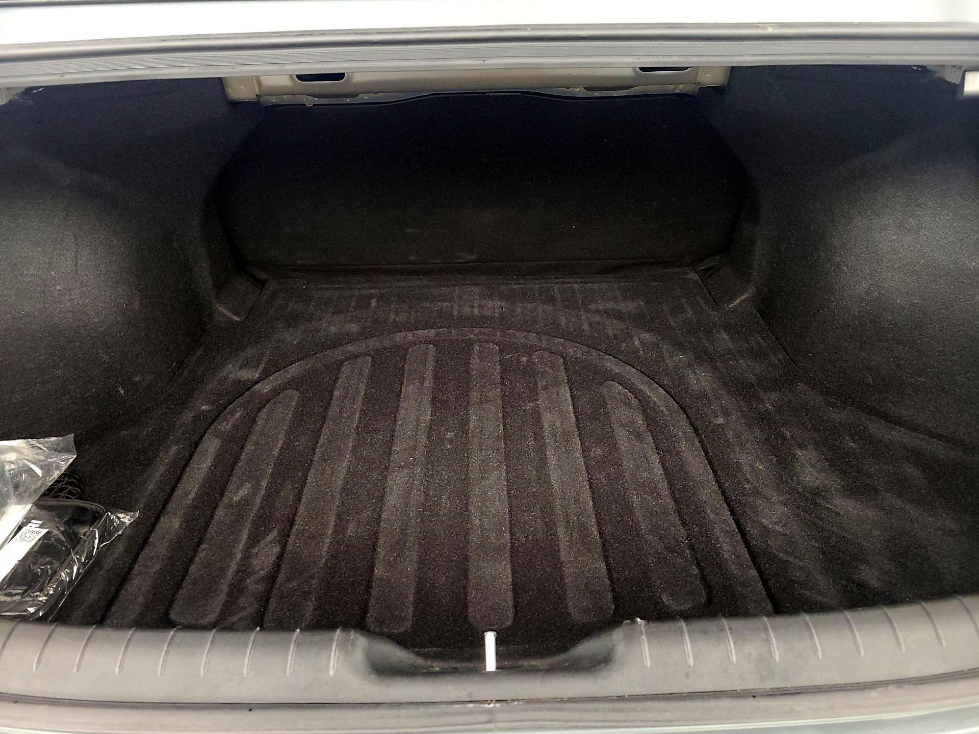 Thumbnail: 2022 Hyundai Elantra - 20