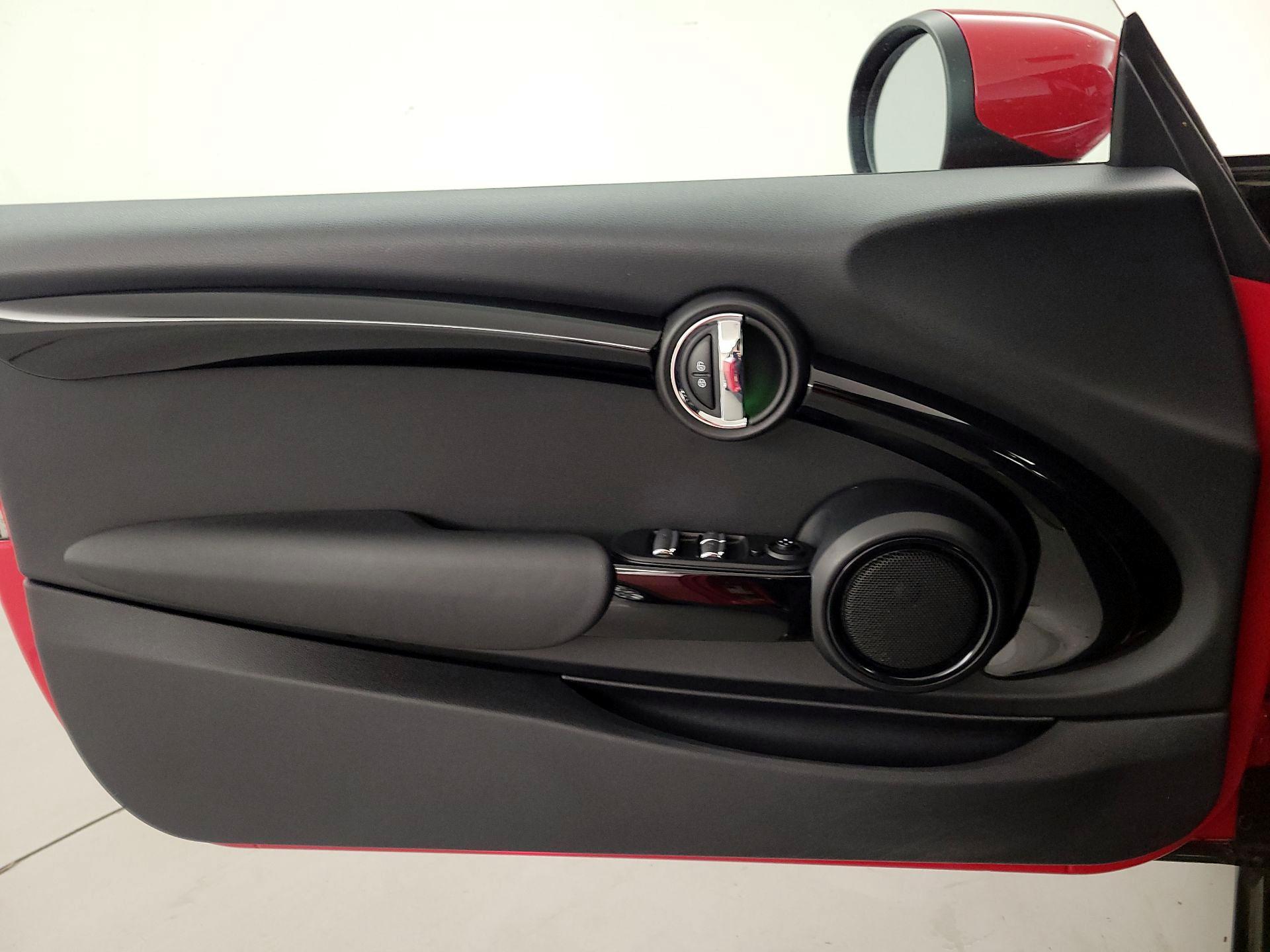 Thumbnail: 2020 MINI Cooper - 12