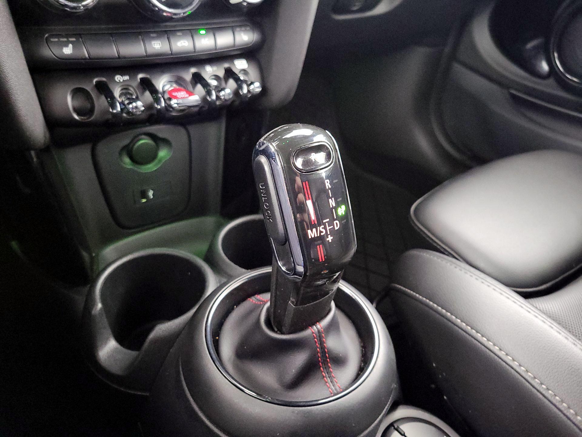 Thumbnail: 2020 MINI Cooper - 17