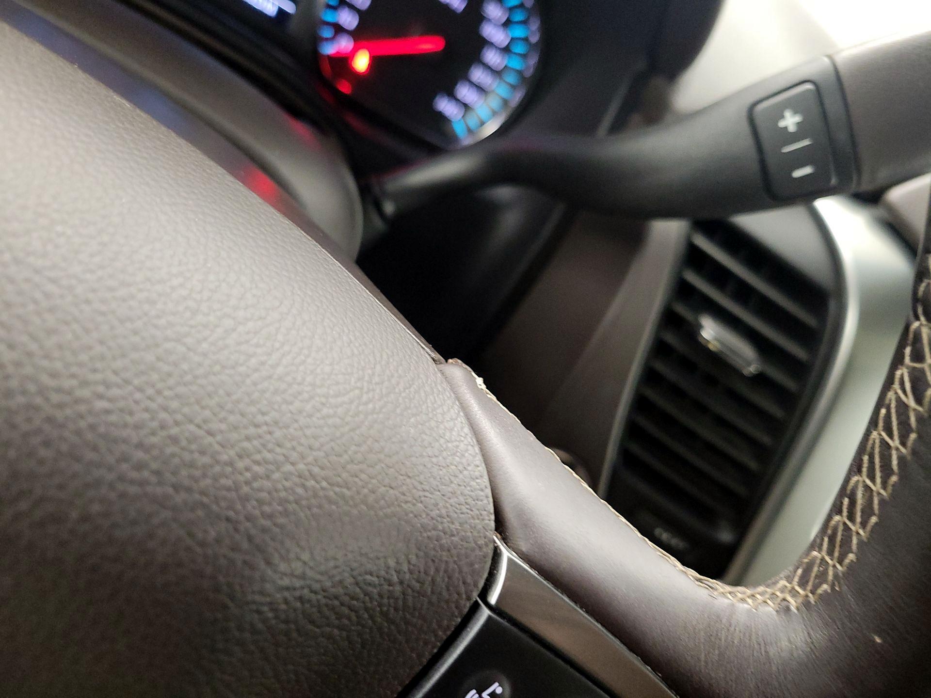 Thumbnail: 2015 Chevrolet Tahoe - 17