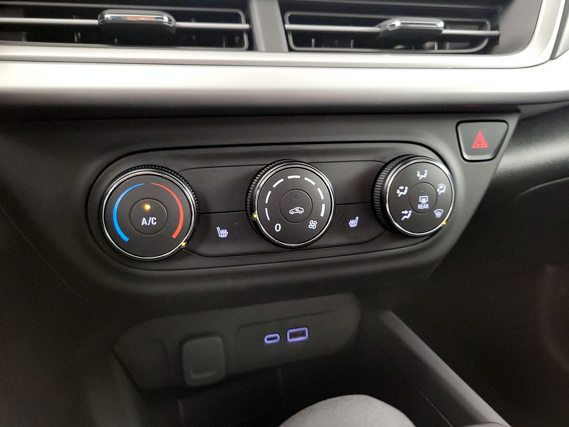 Thumbnail: 2025 Chevrolet Trax - 16