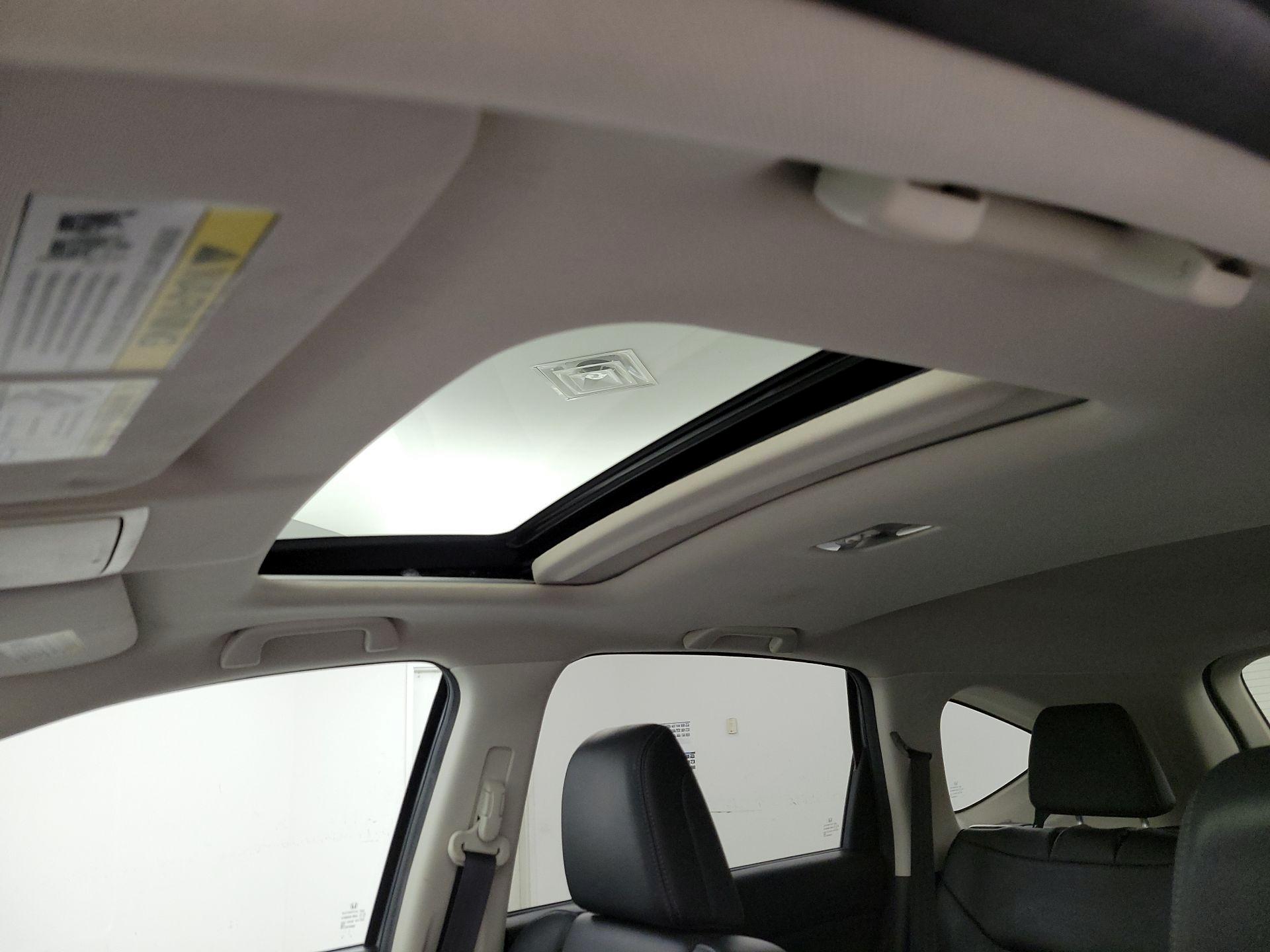 Thumbnail: 2016 Honda CR-V - 18