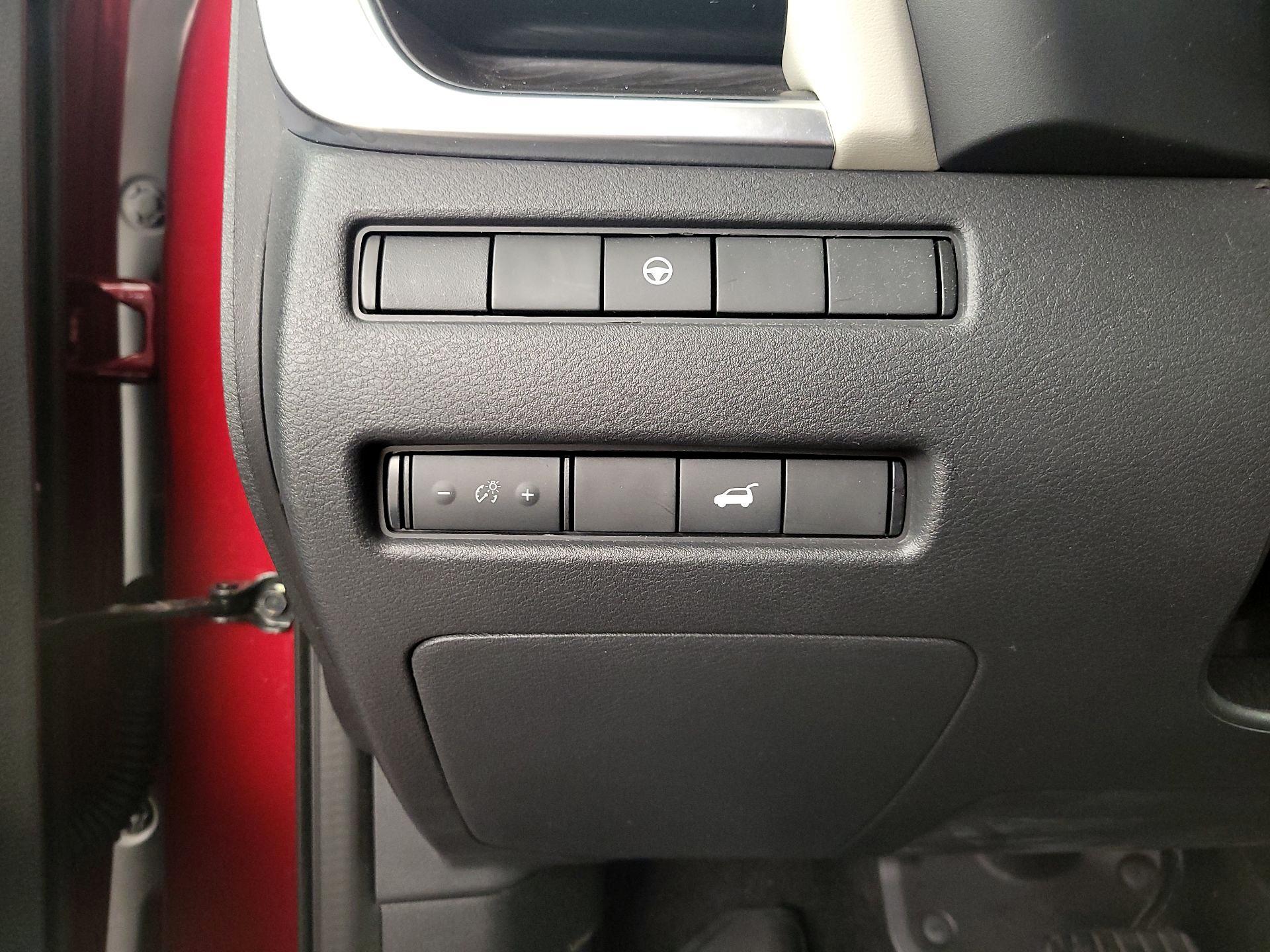 Thumbnail: 2021 Nissan Rogue - 13