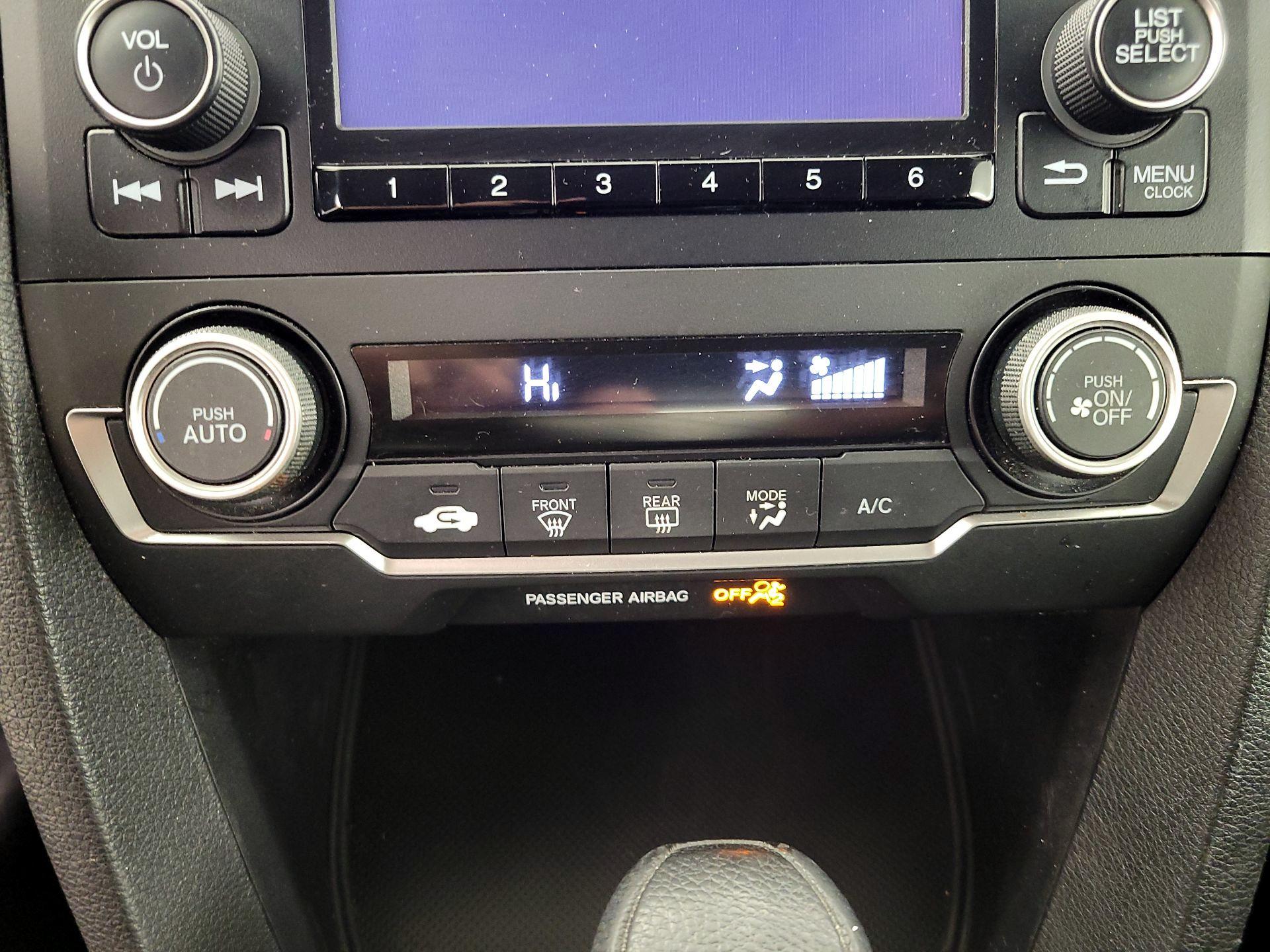 Thumbnail: 2019 Honda Civic - 16