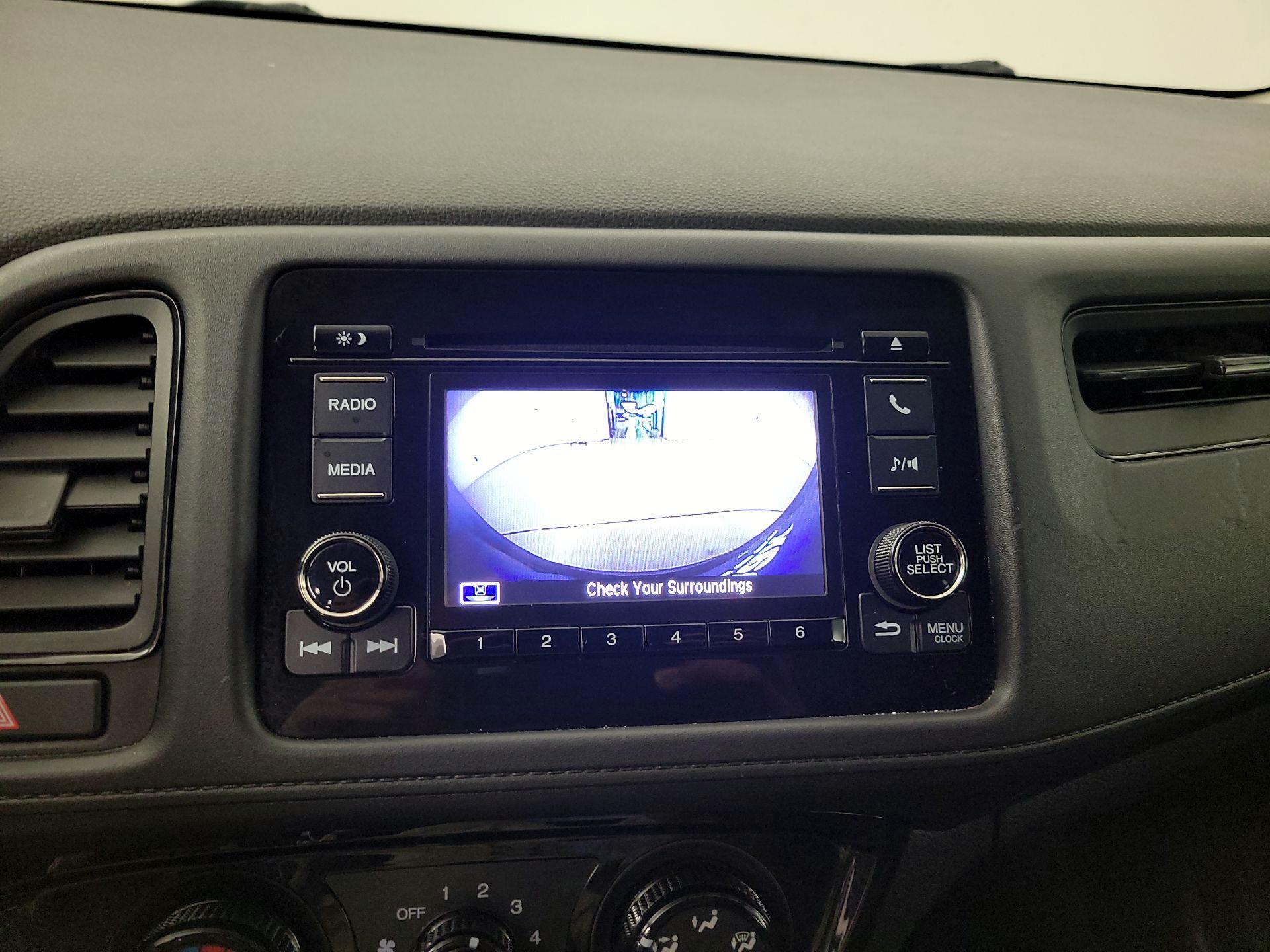 Thumbnail: 2019 Honda HR-V - 14