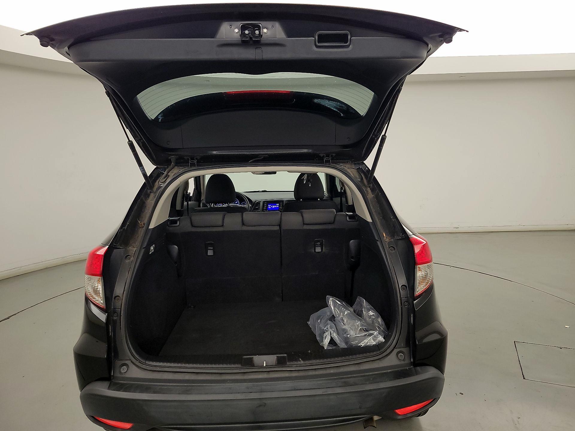 Thumbnail: 2019 Honda HR-V - 20