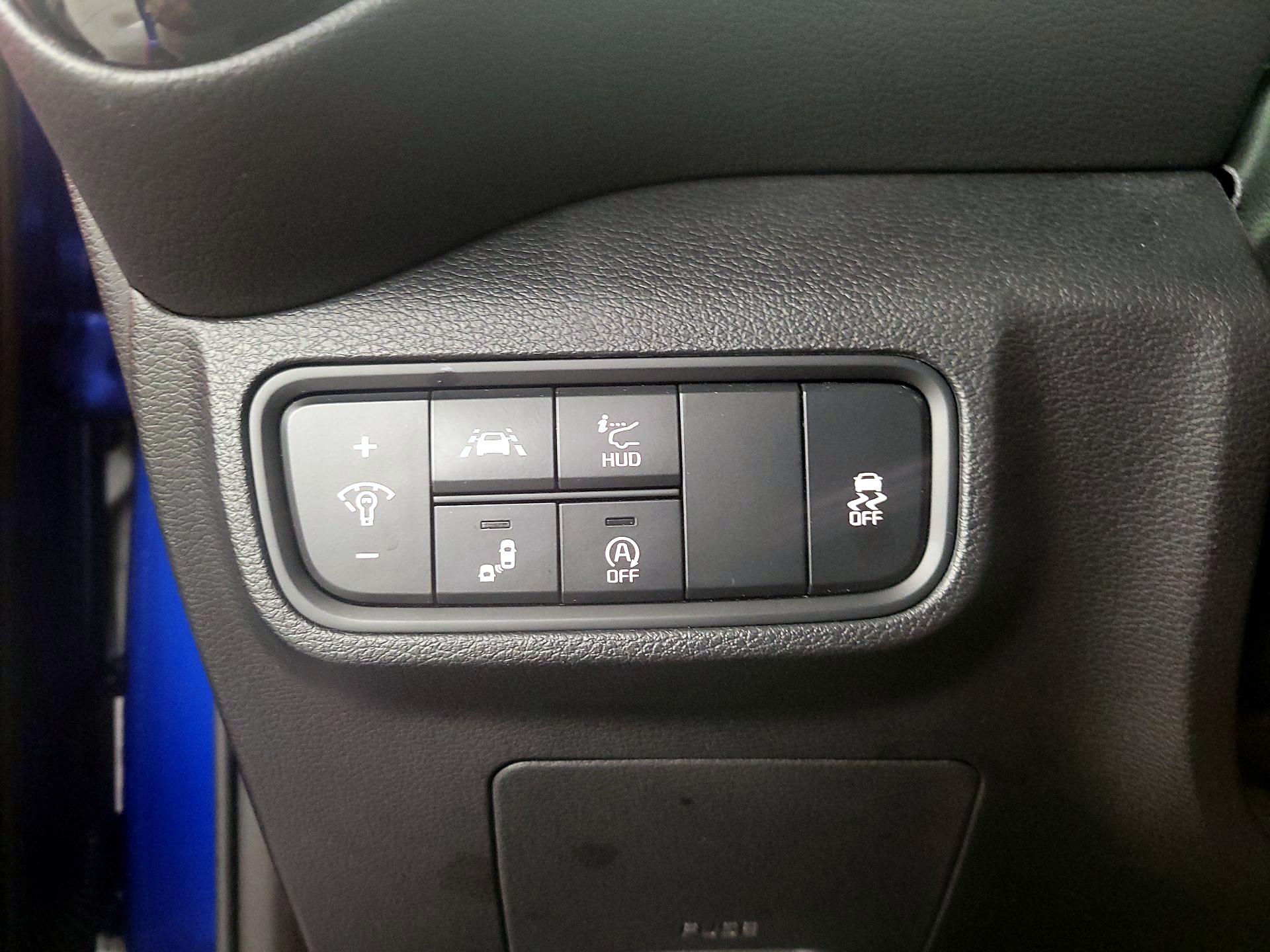 Thumbnail: 2020 Kia Soul - 13