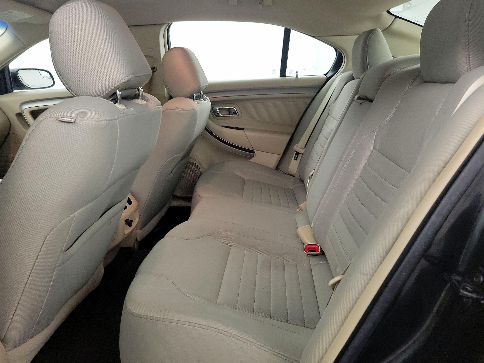 Thumbnail: 2015 Ford Taurus - 19