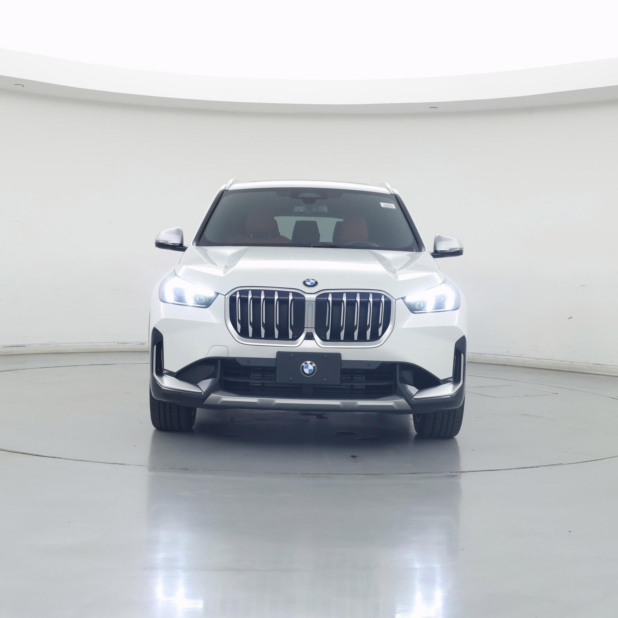 Thumbnail: 2023 BMW X1 - 5