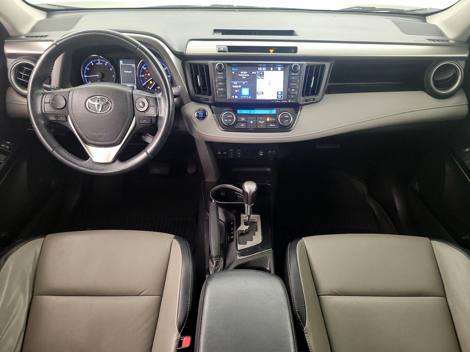 Thumbnail: 2016 Toyota RAV4 - 9
