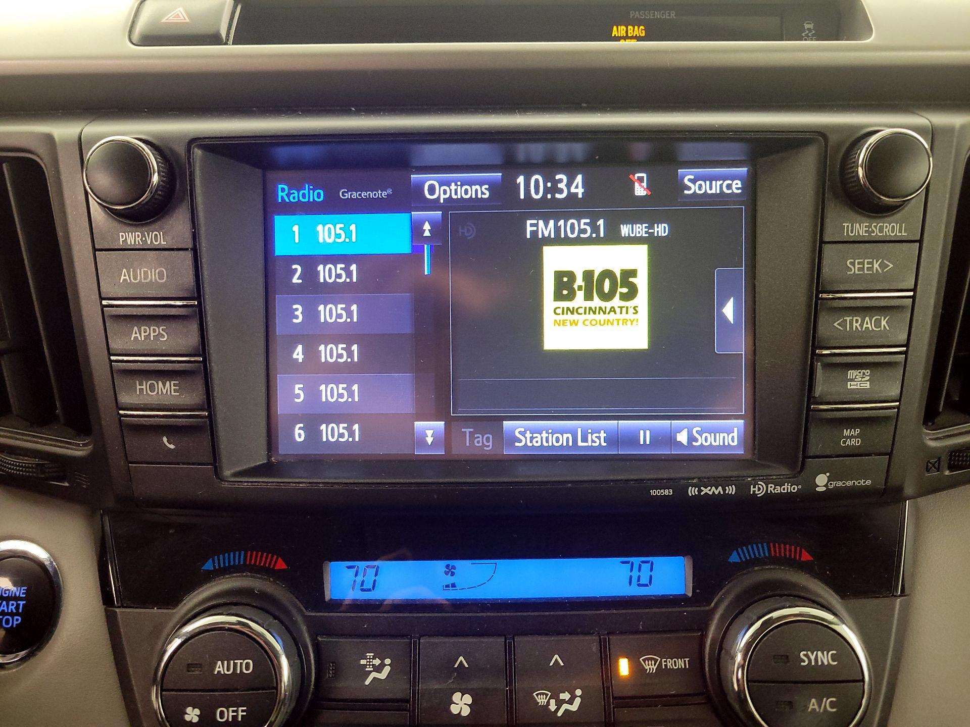 Thumbnail: 2016 Toyota RAV4 - 16