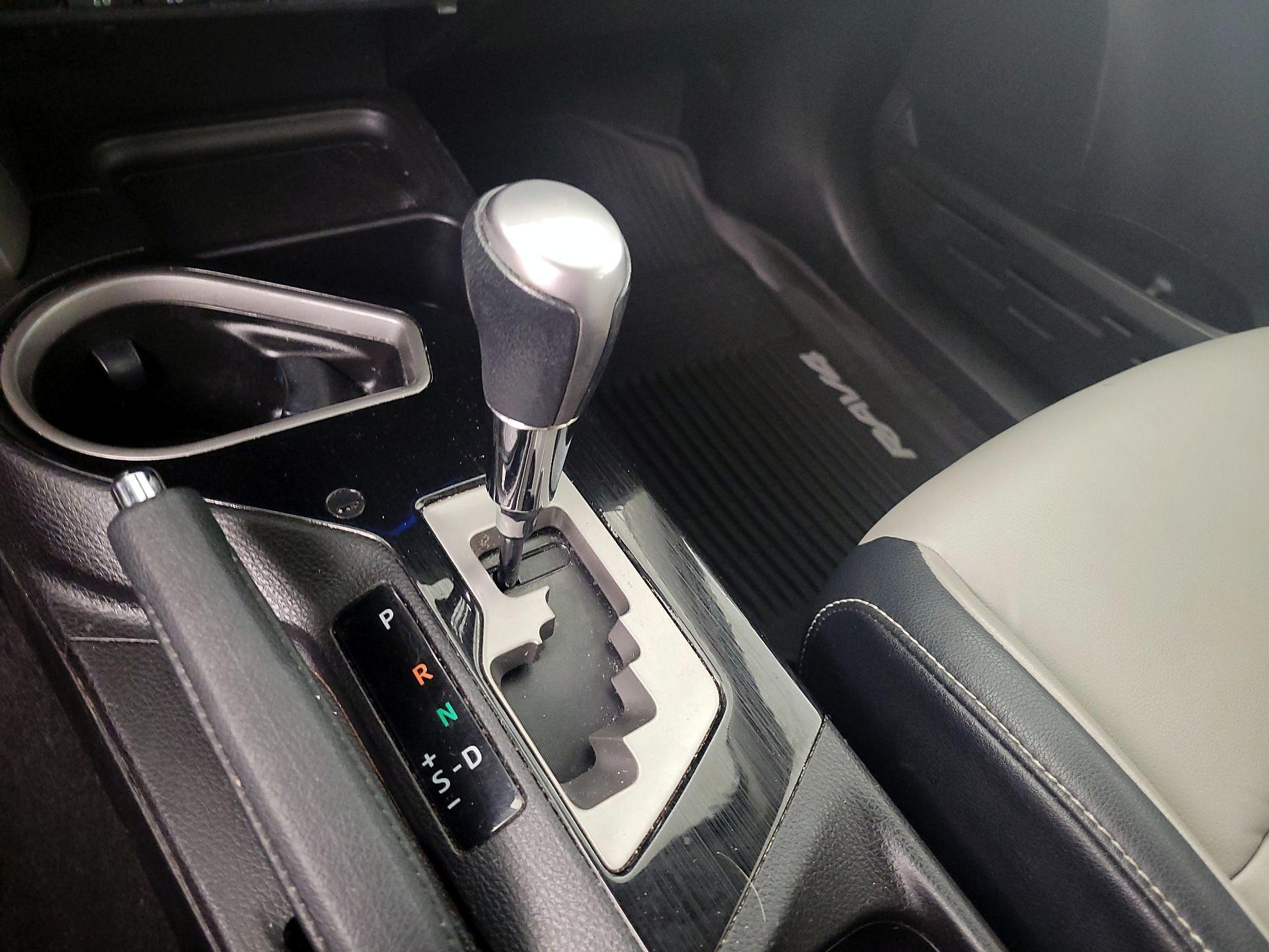 Thumbnail: 2016 Toyota RAV4 - 18