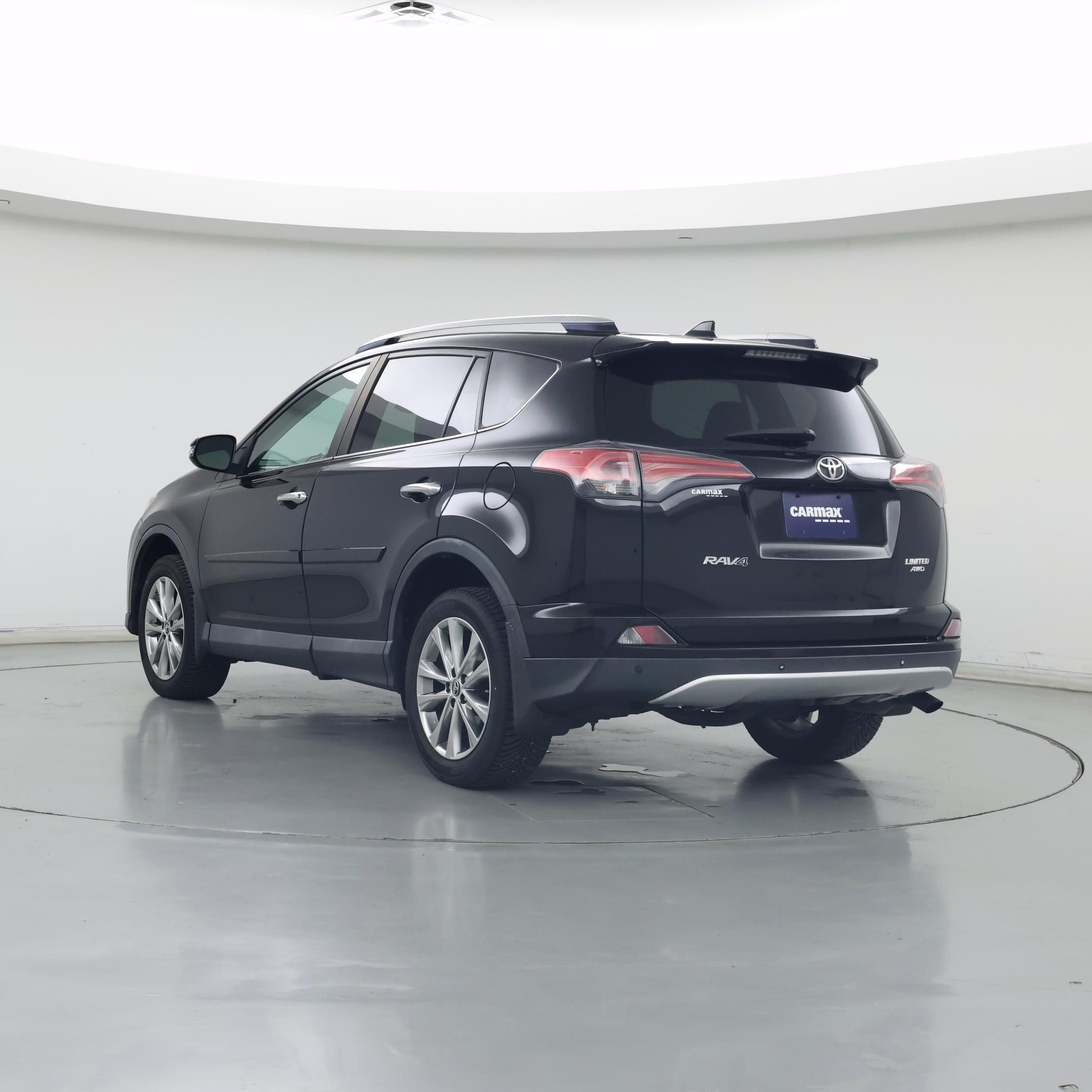 Thumbnail: 2016 Toyota RAV4 - 2
