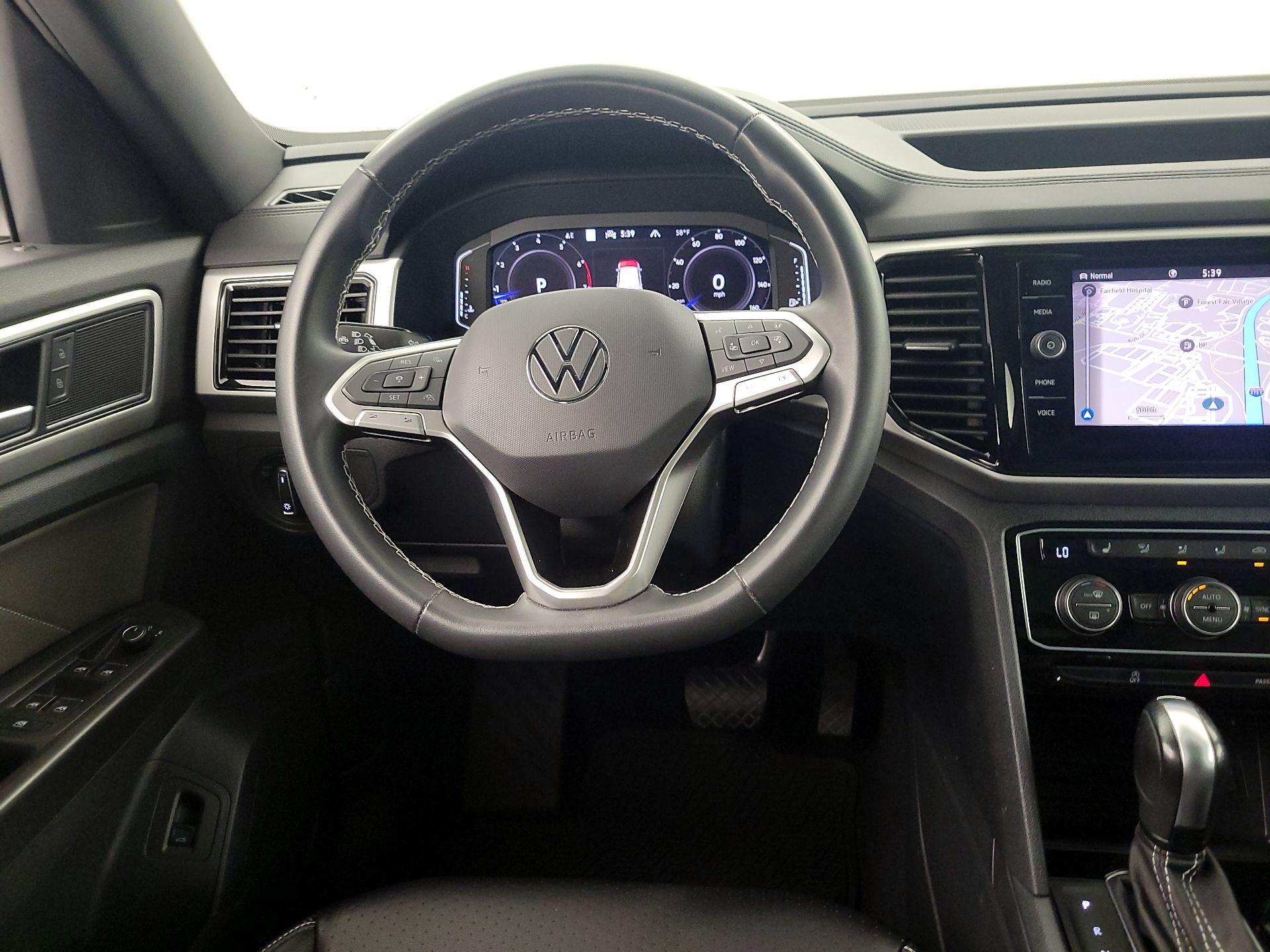 Thumbnail: 2022 Volkswagen Atlas - 10