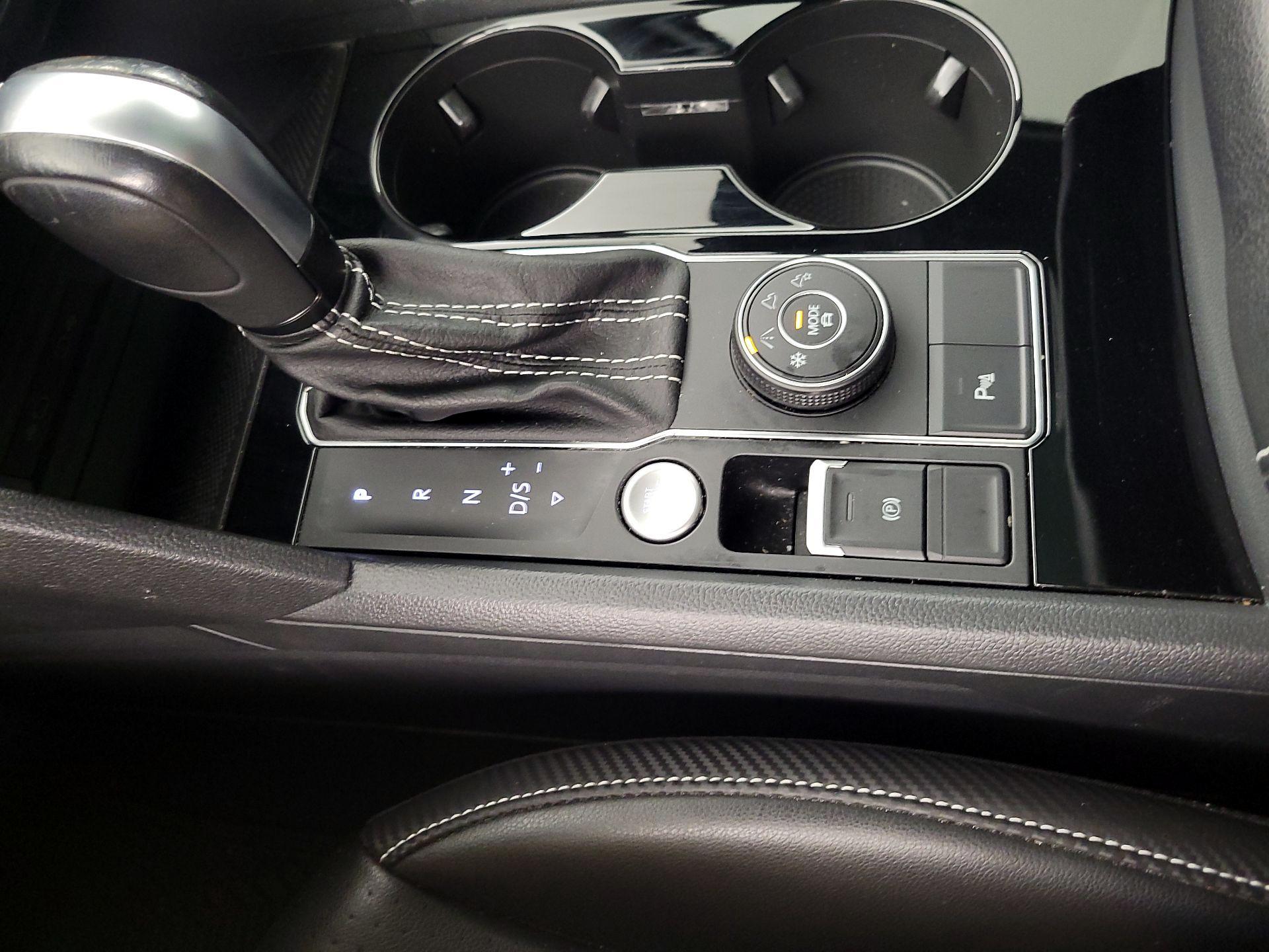 Thumbnail: 2022 Volkswagen Atlas - 18