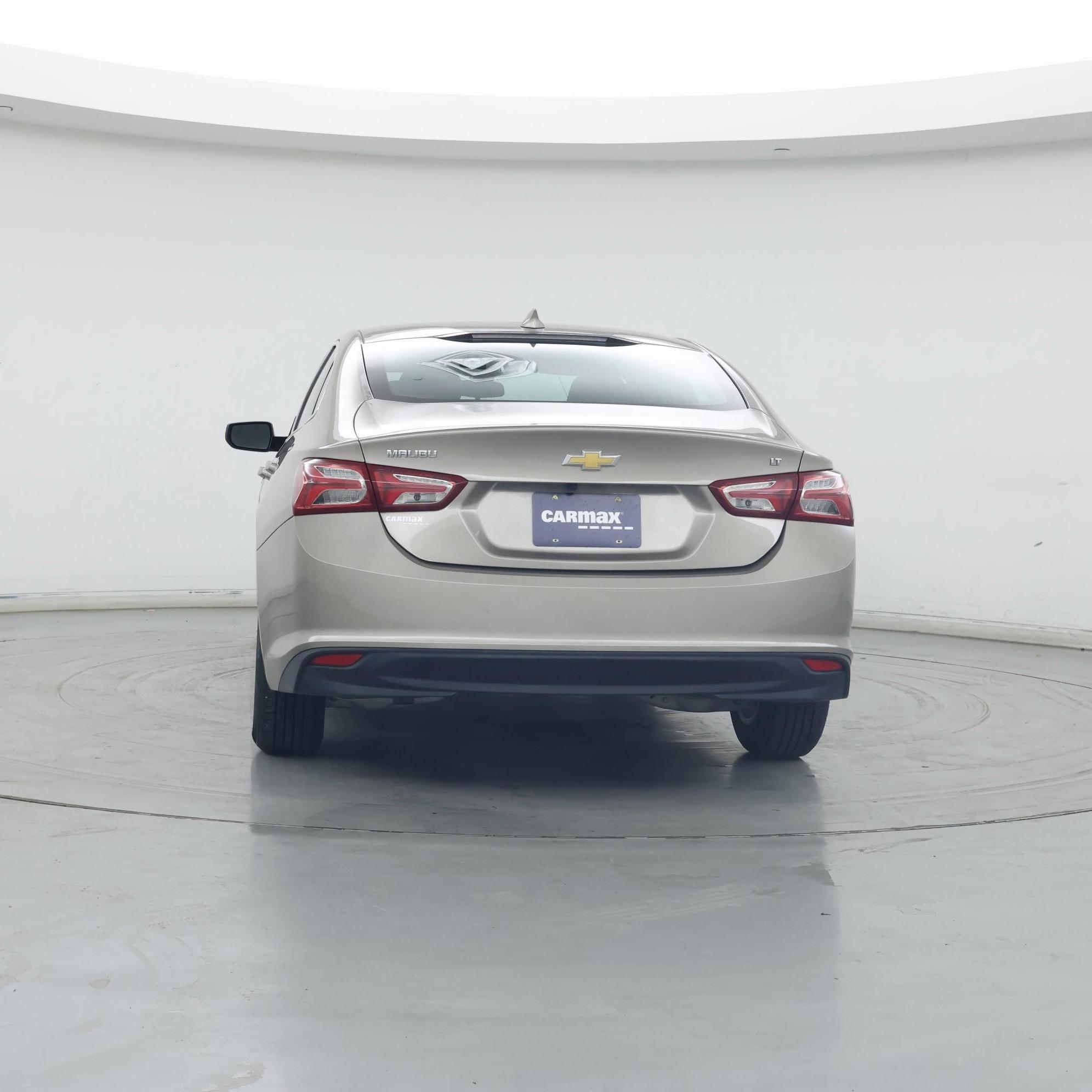 Thumbnail: 2022 Chevrolet Malibu - 6