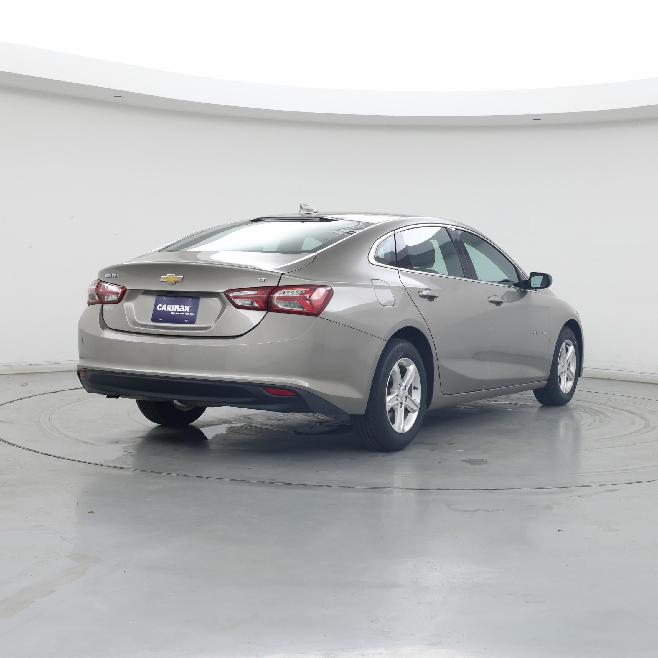 Thumbnail: 2022 Chevrolet Malibu - 8