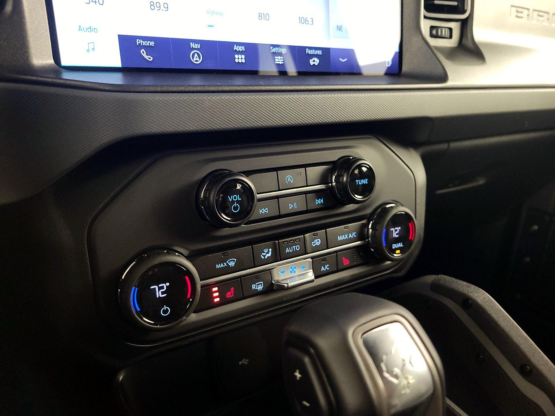 Thumbnail: 2024 Ford Bronco - 17