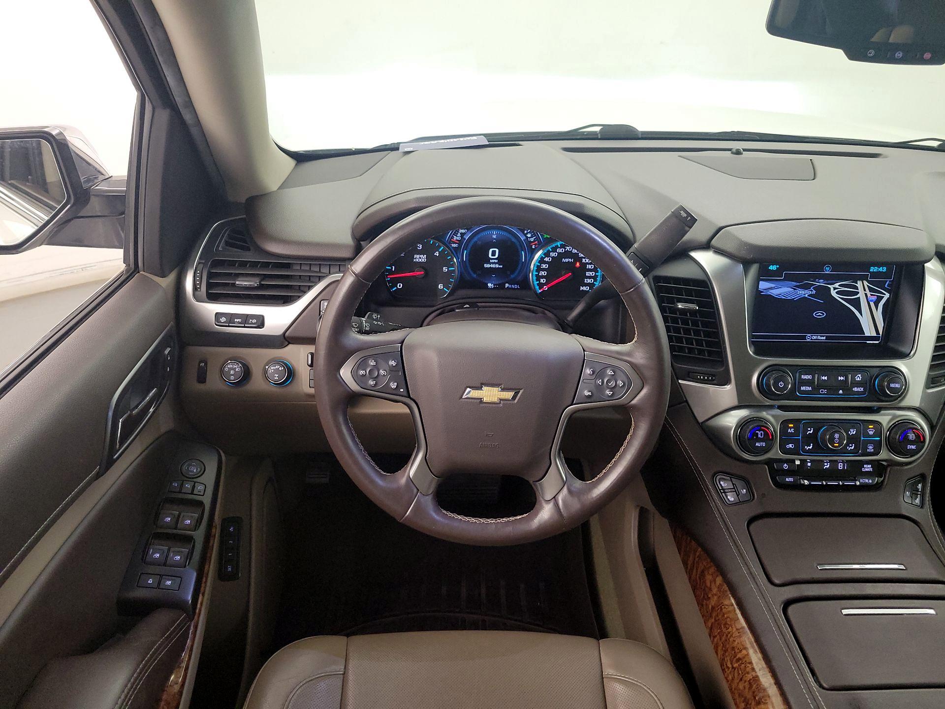 Thumbnail: 2017 Chevrolet Suburban - 10