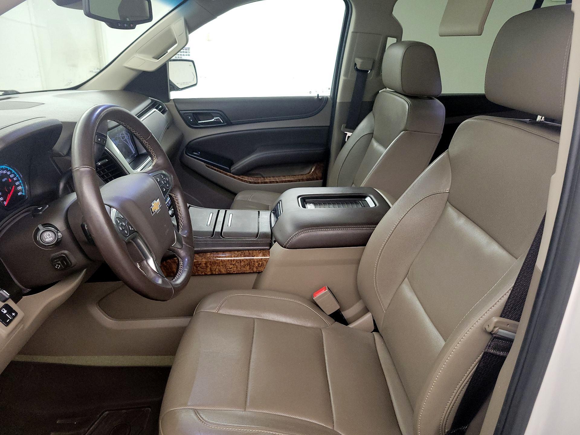 Thumbnail: 2017 Chevrolet Suburban - 11