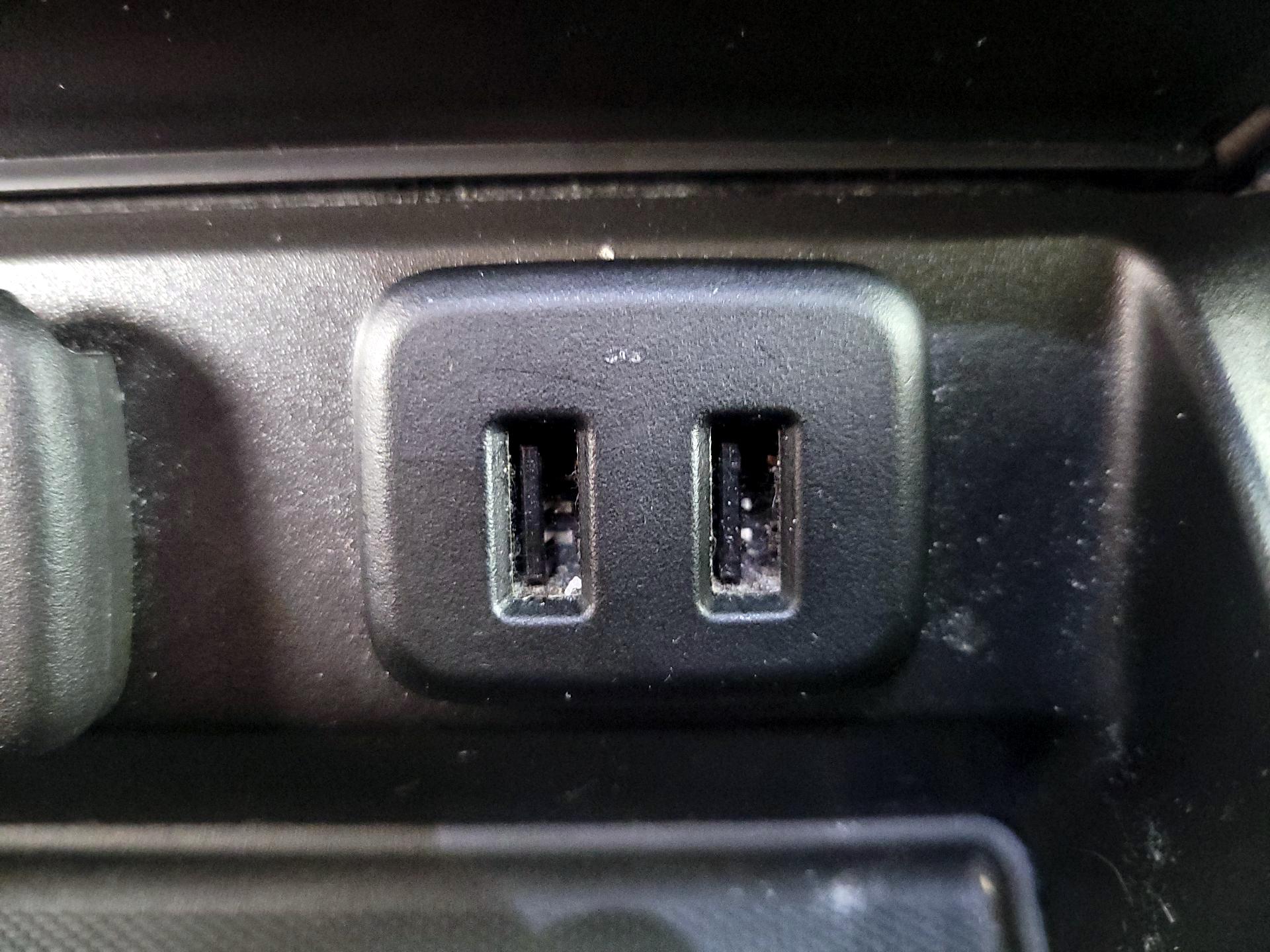 Thumbnail: 2017 Chevrolet Suburban - 19