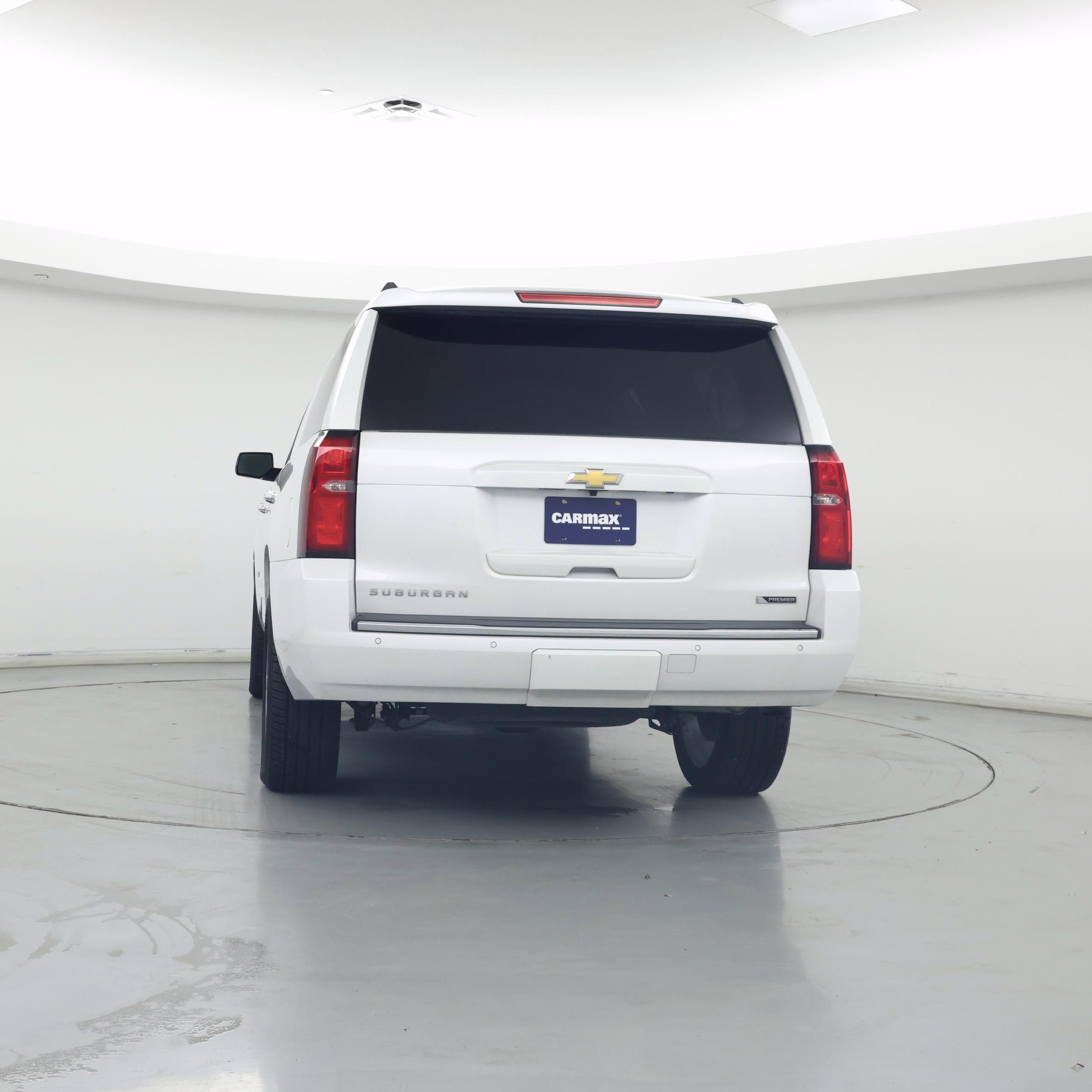 Thumbnail: 2017 Chevrolet Suburban - 6