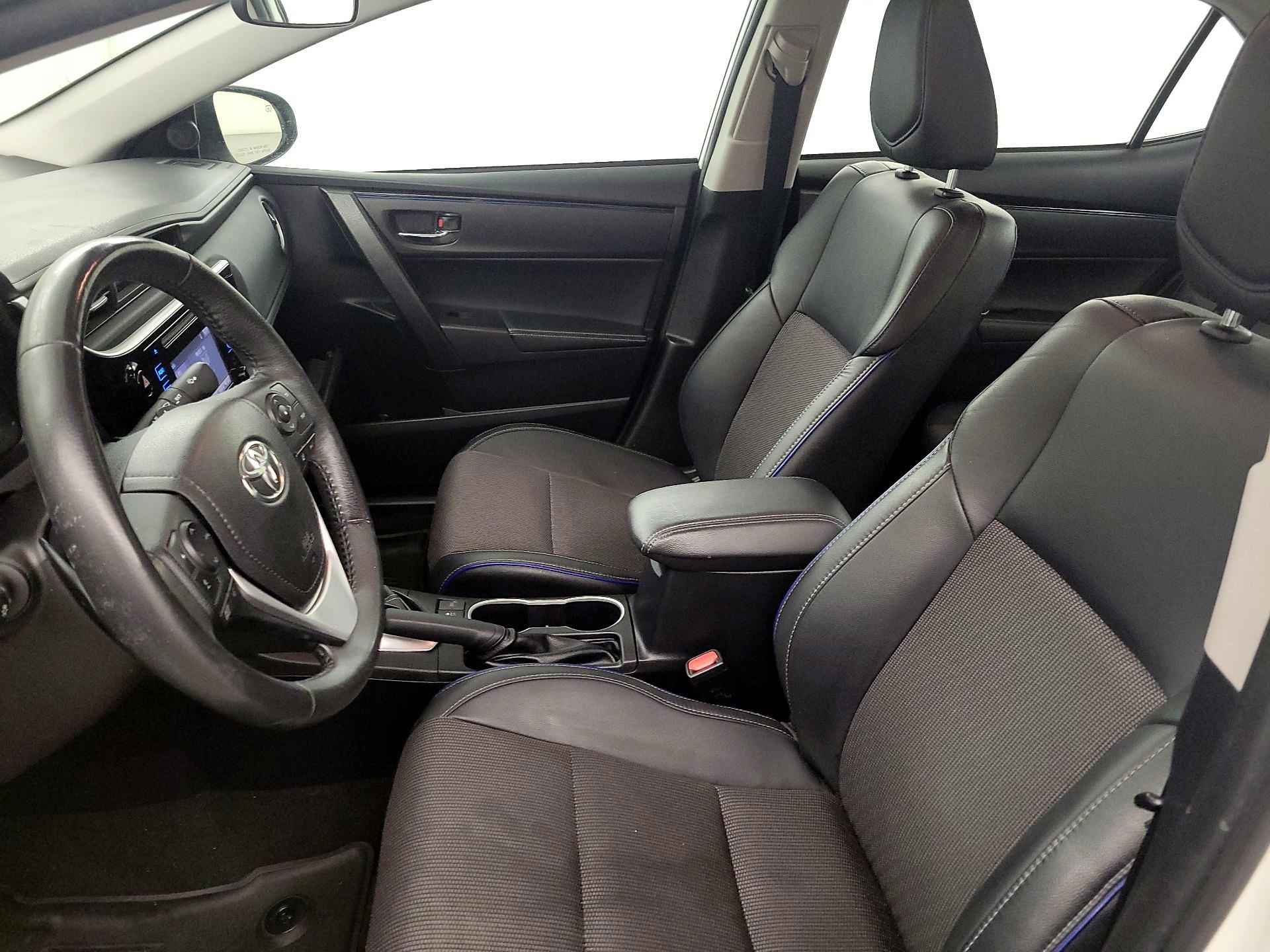 Thumbnail: 2018 Toyota Corolla - 11