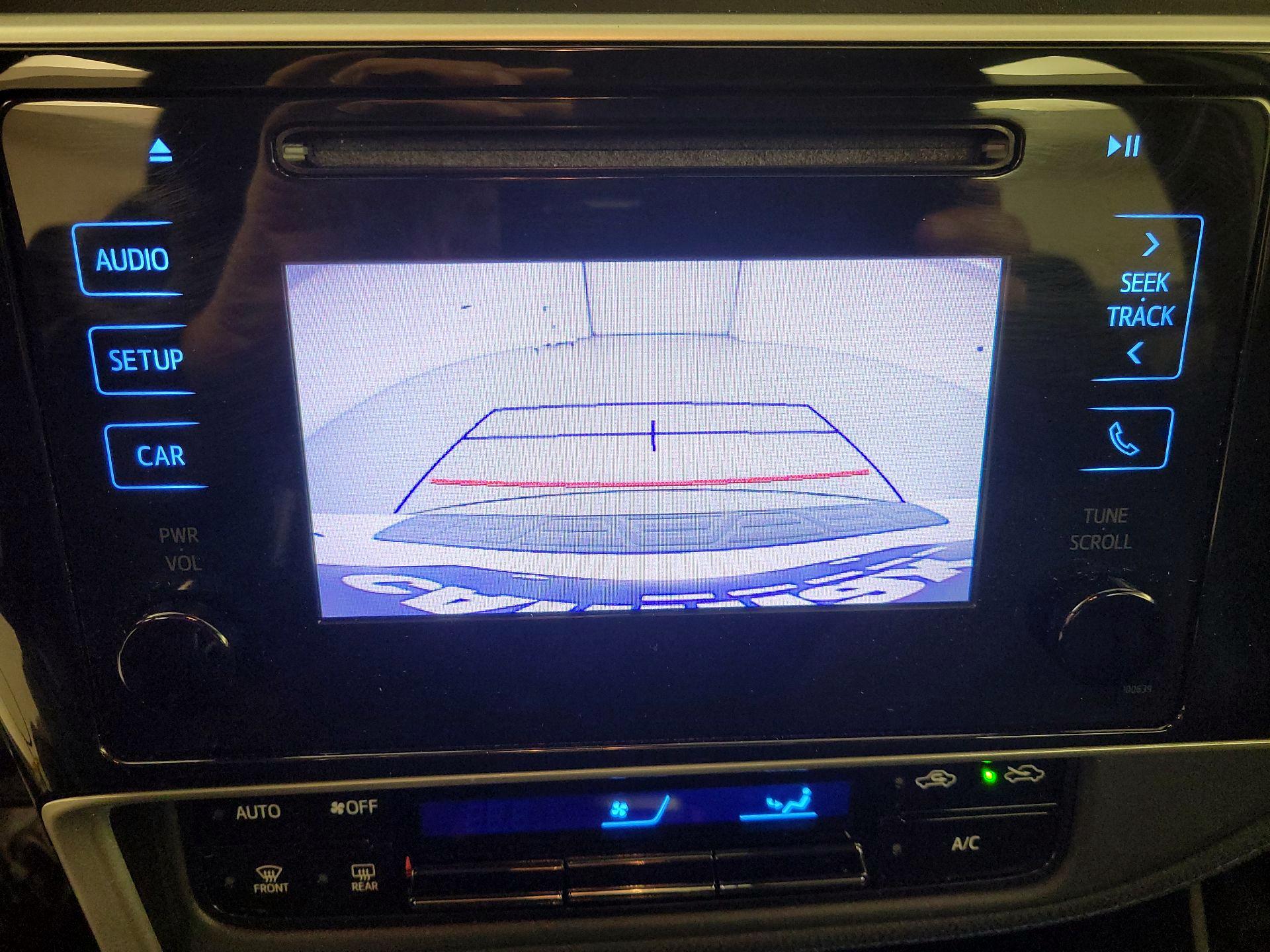 Thumbnail: 2018 Toyota Corolla - 14